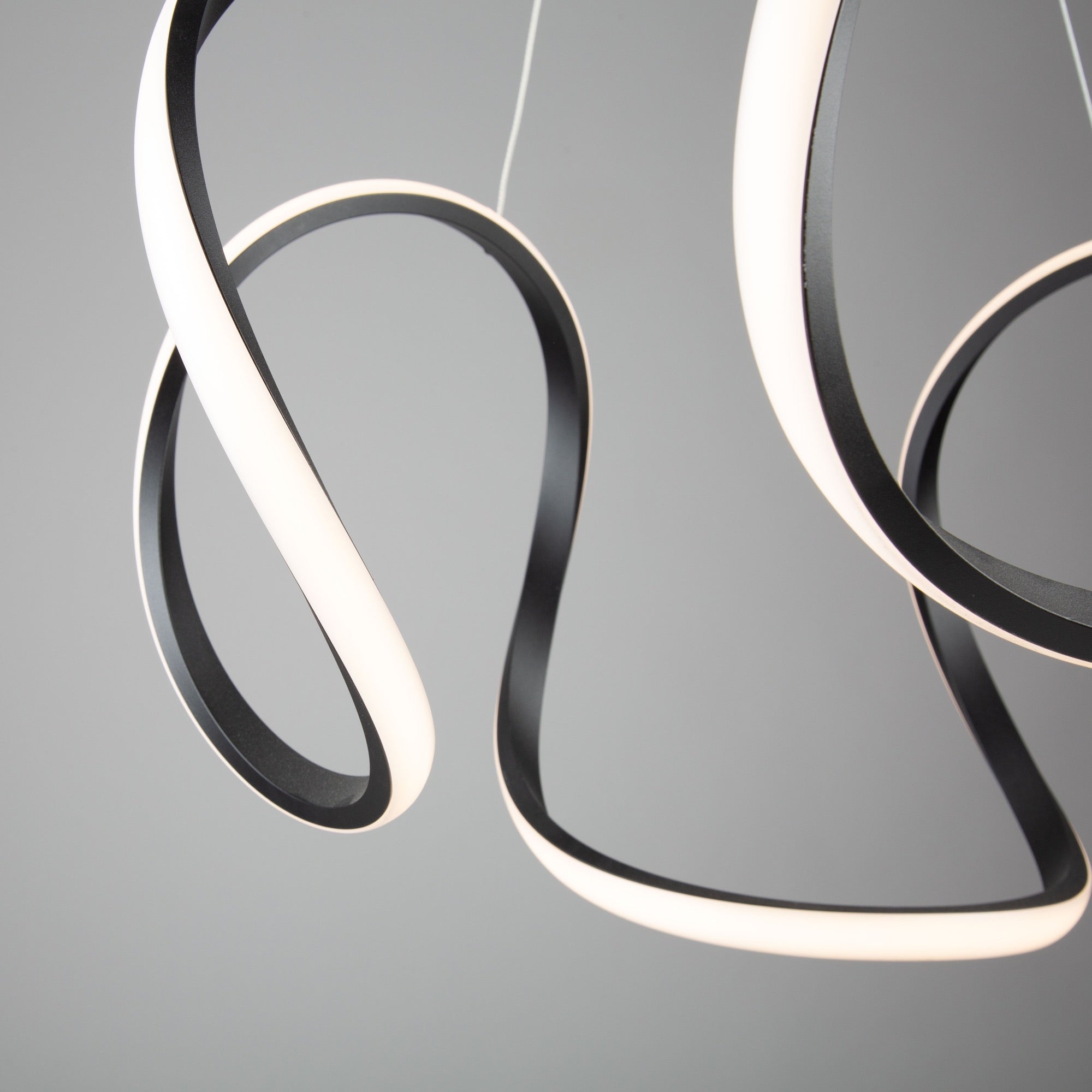 Mira 40W LED Pendant Black
