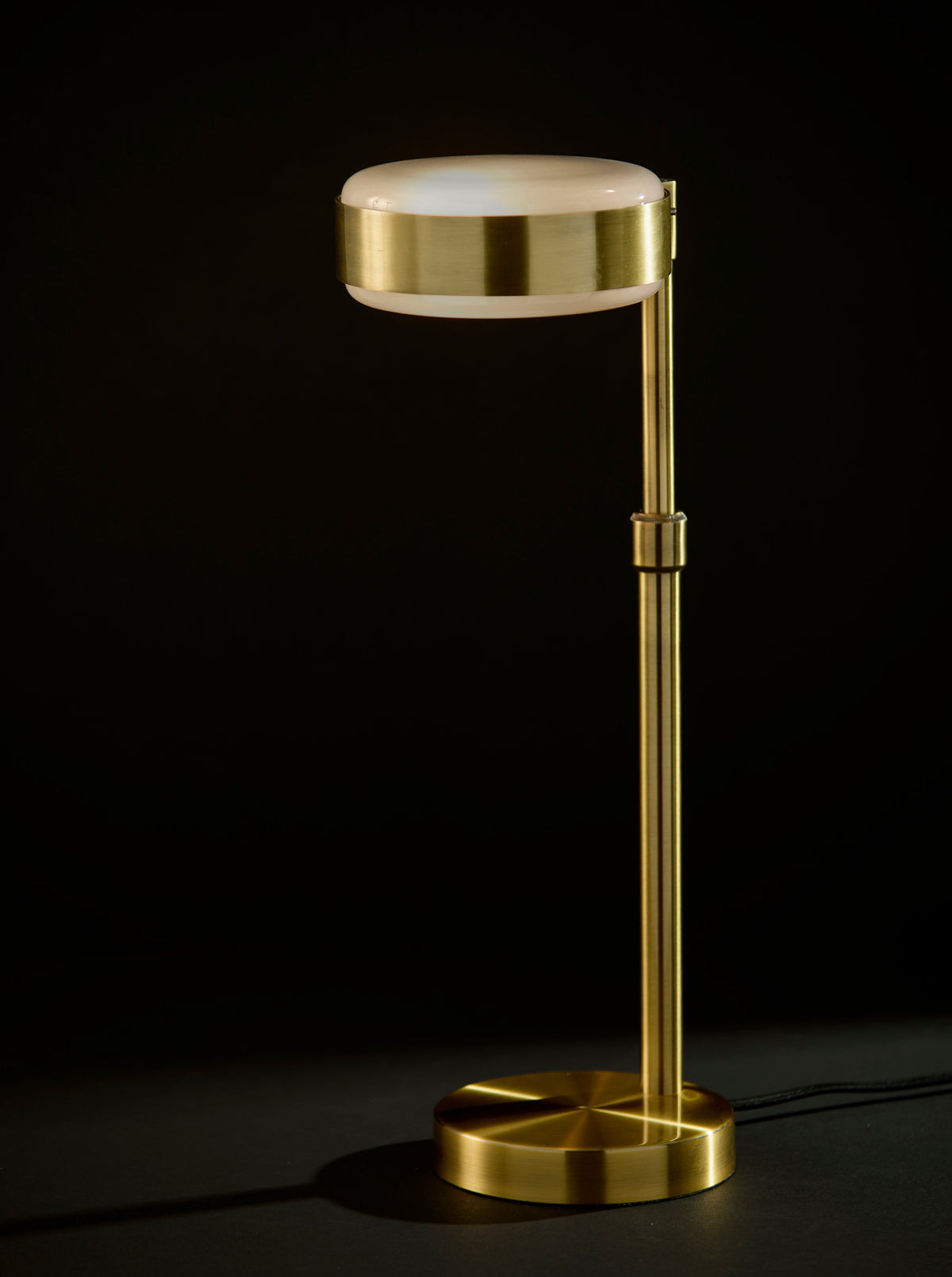Linis Table Lamp