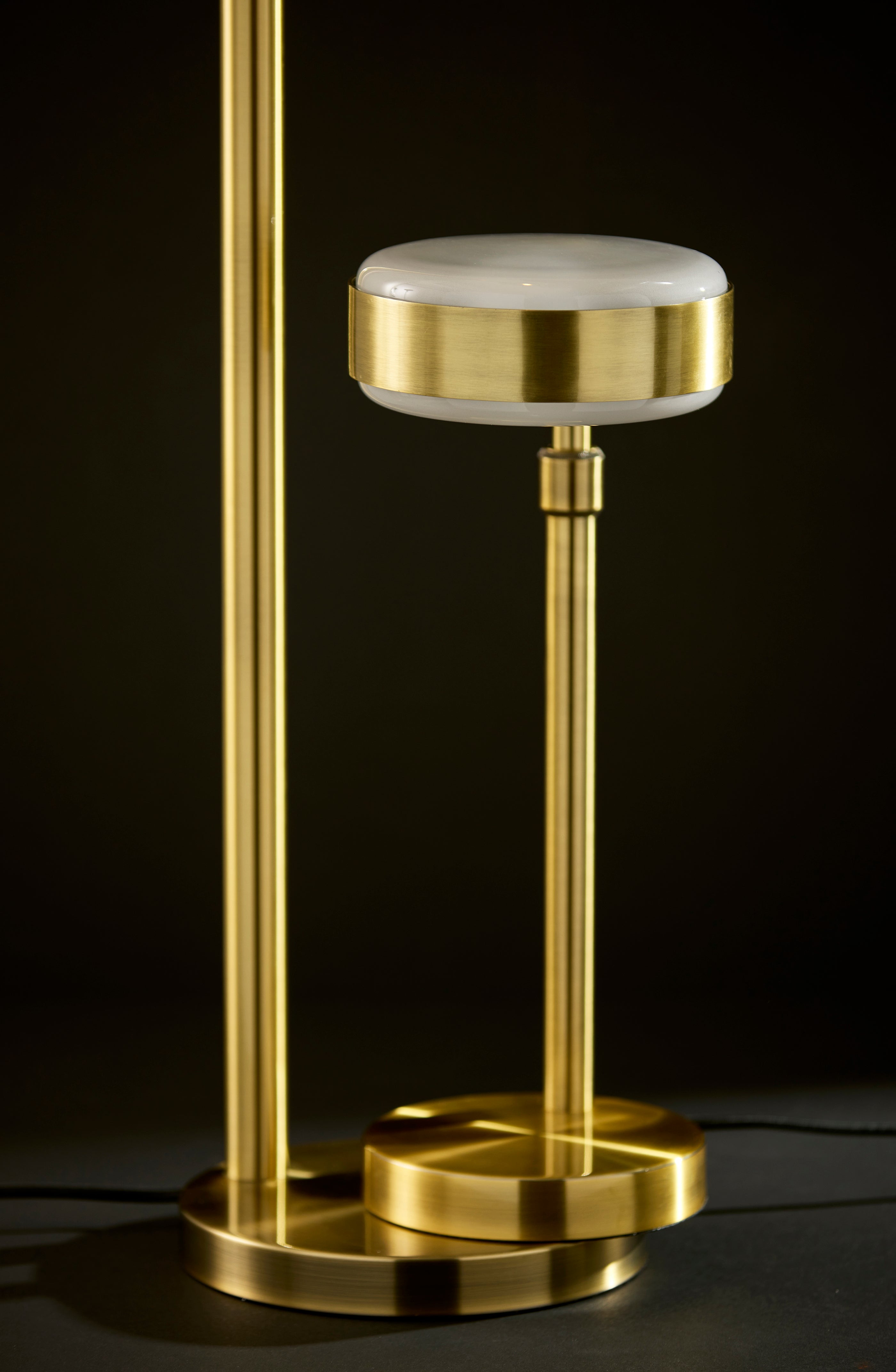Linis Table Lamp