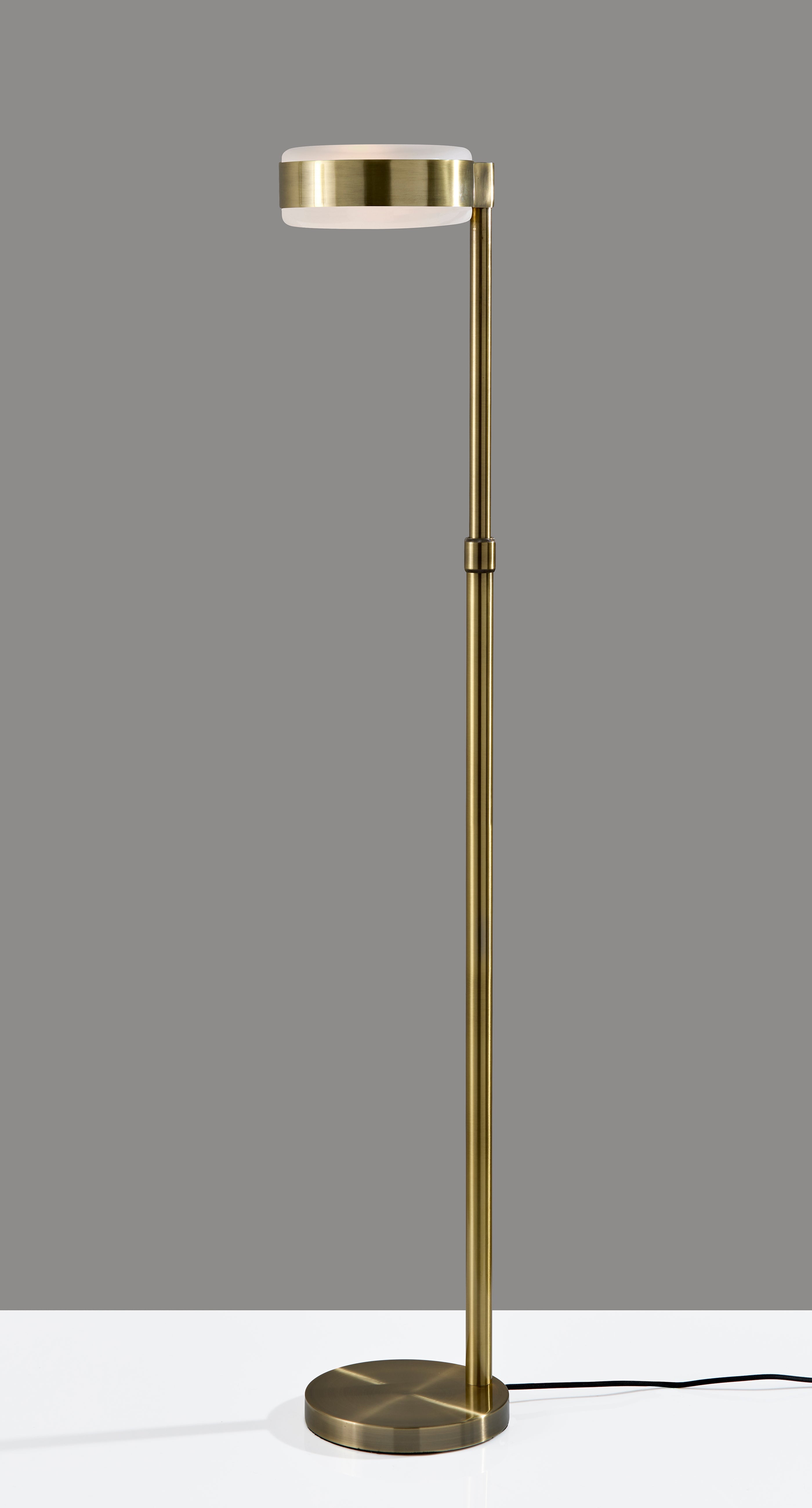 Linis Floor Lamp
