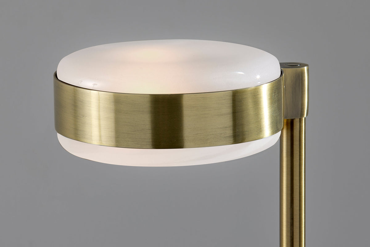 Linis Floor Lamp
