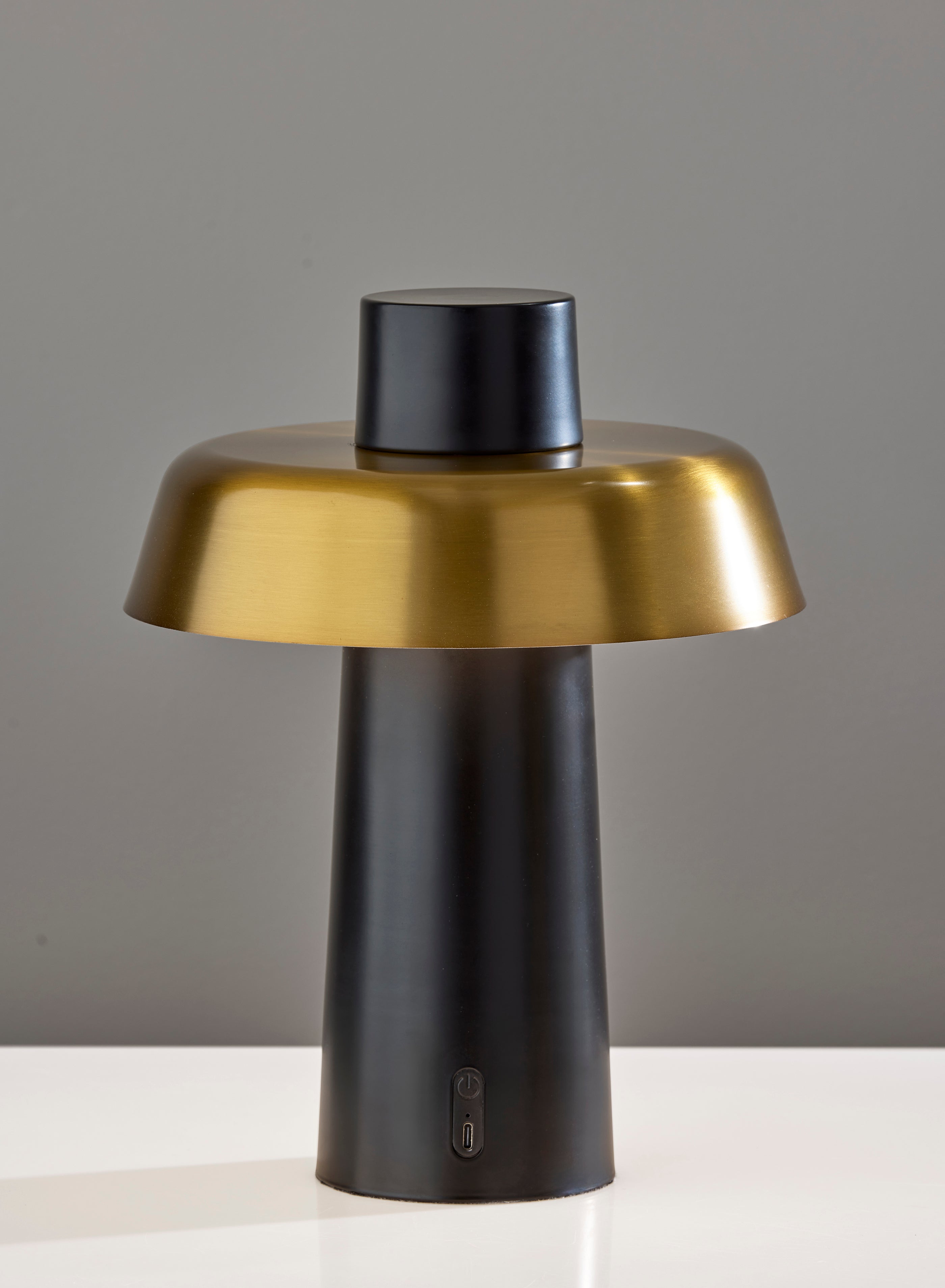Pirlo LED Cordless Table Lamp- Black