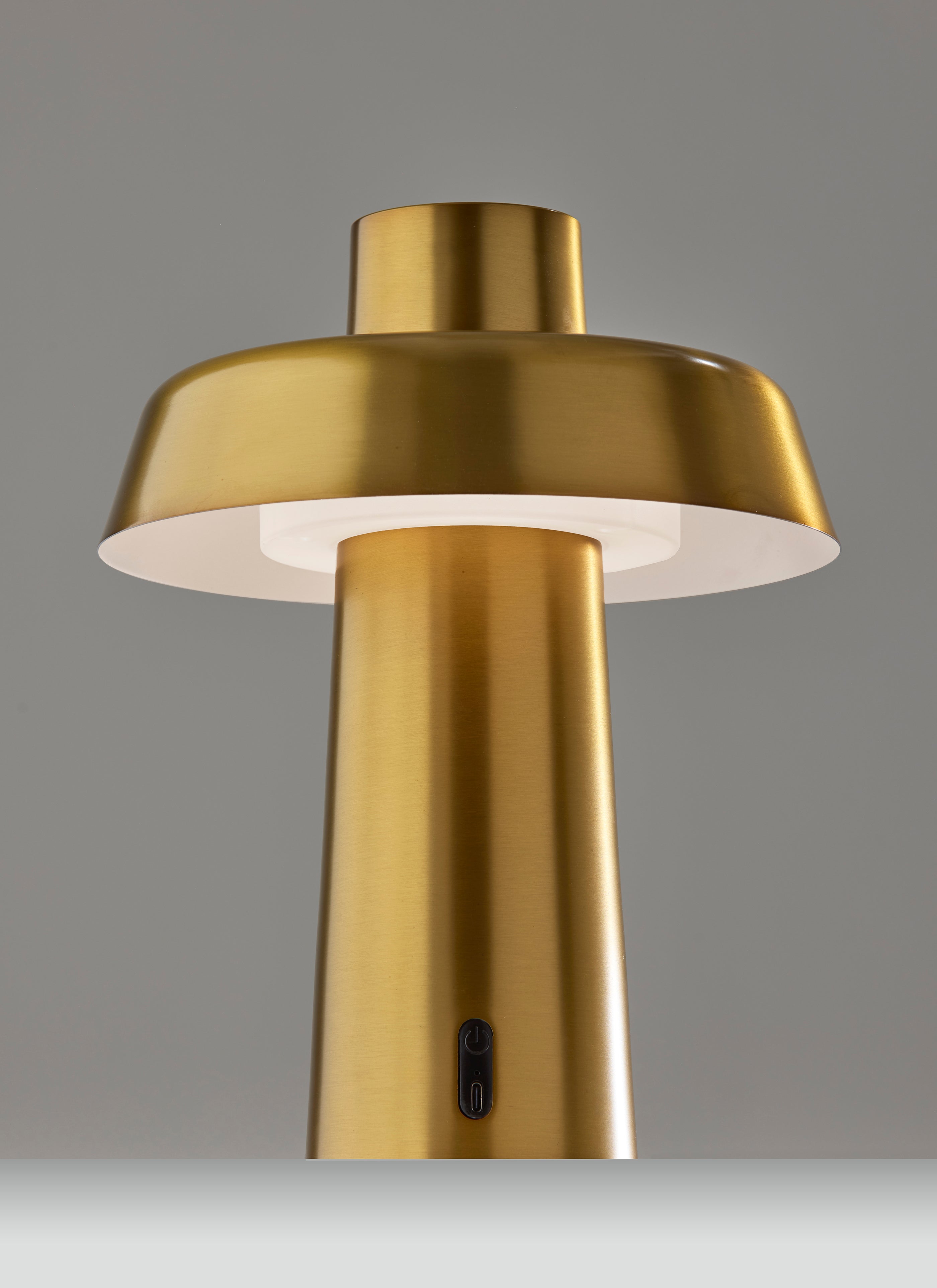 Pirlo LED Cordless Table Lamp- Antique Brass