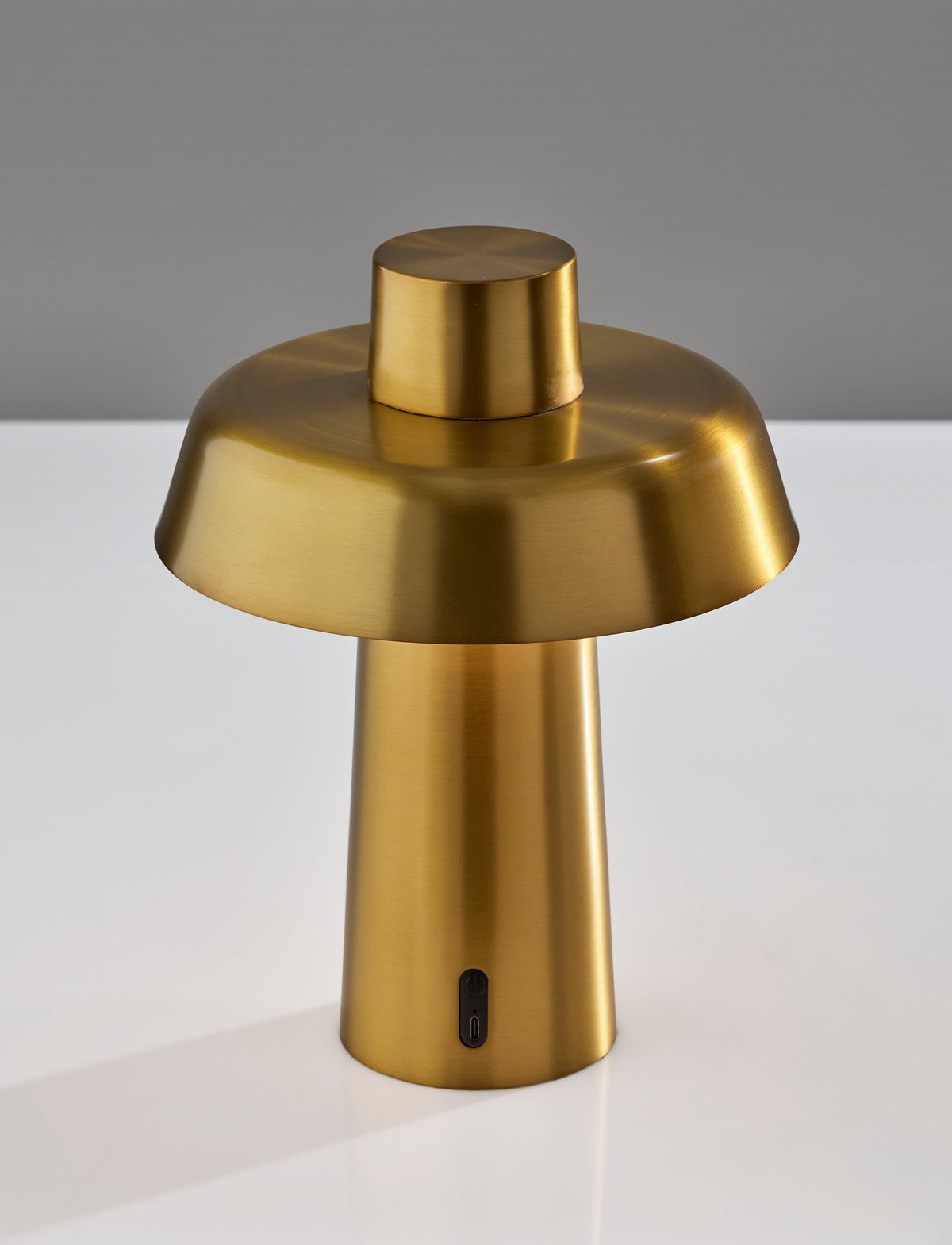 Pirlo LED Cordless Table Lamp- Antique Brass