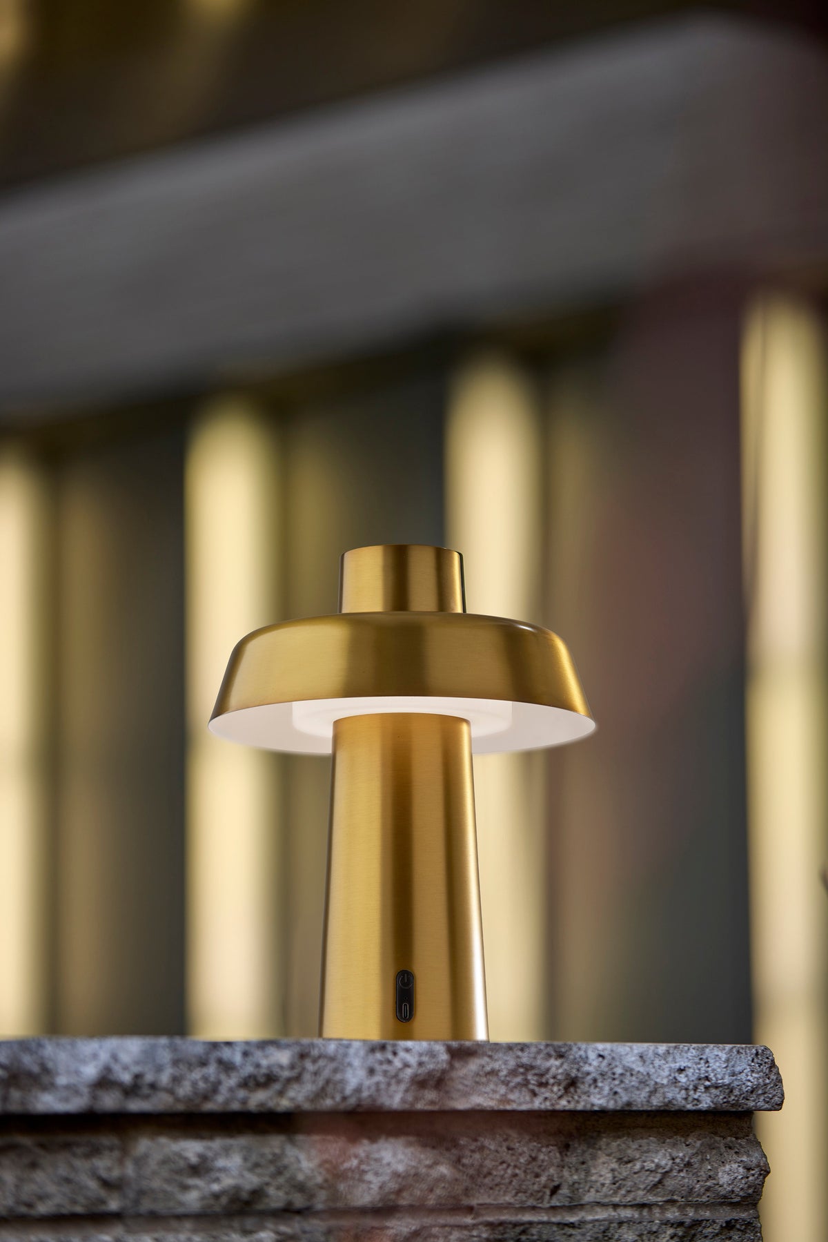 Pirlo LED Cordless Table Lamp- Antique Brass
