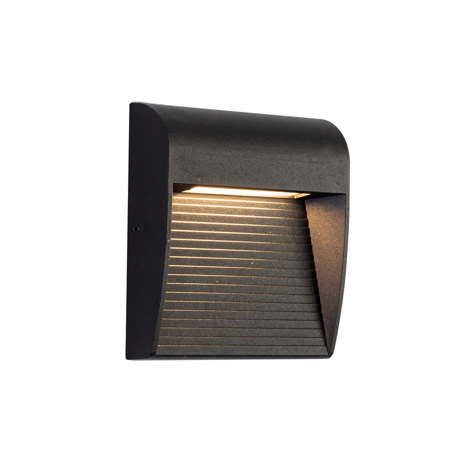 Casa 5-in Black LED Exterior Wall Sconce by KUZCO