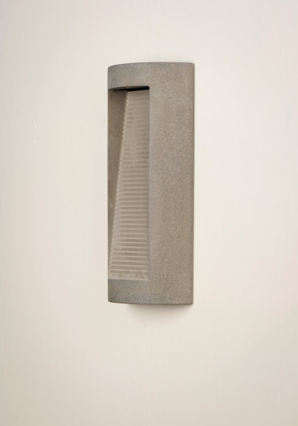 Boardwalk-Wall Sconce by ET2
