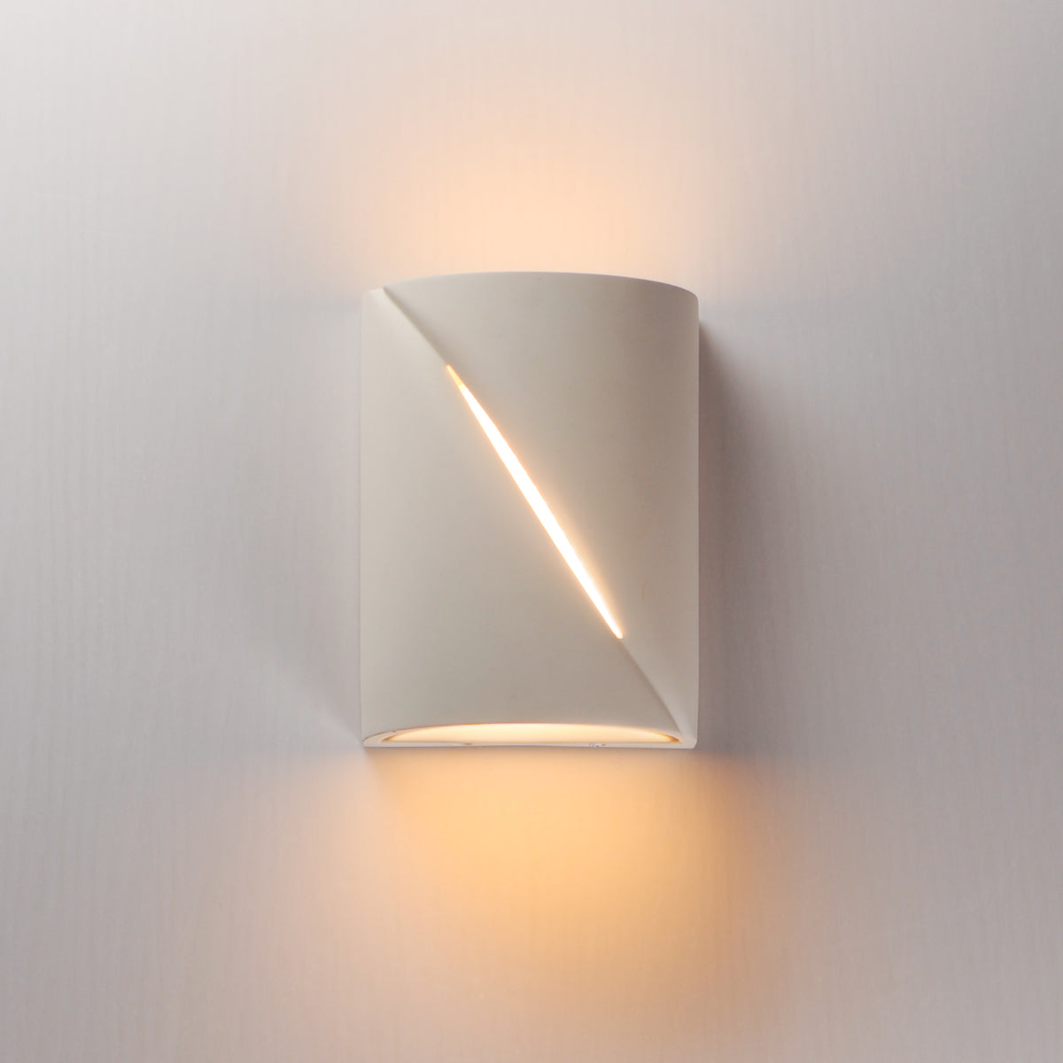 Puff-Outdoor Wall Mount by ET2