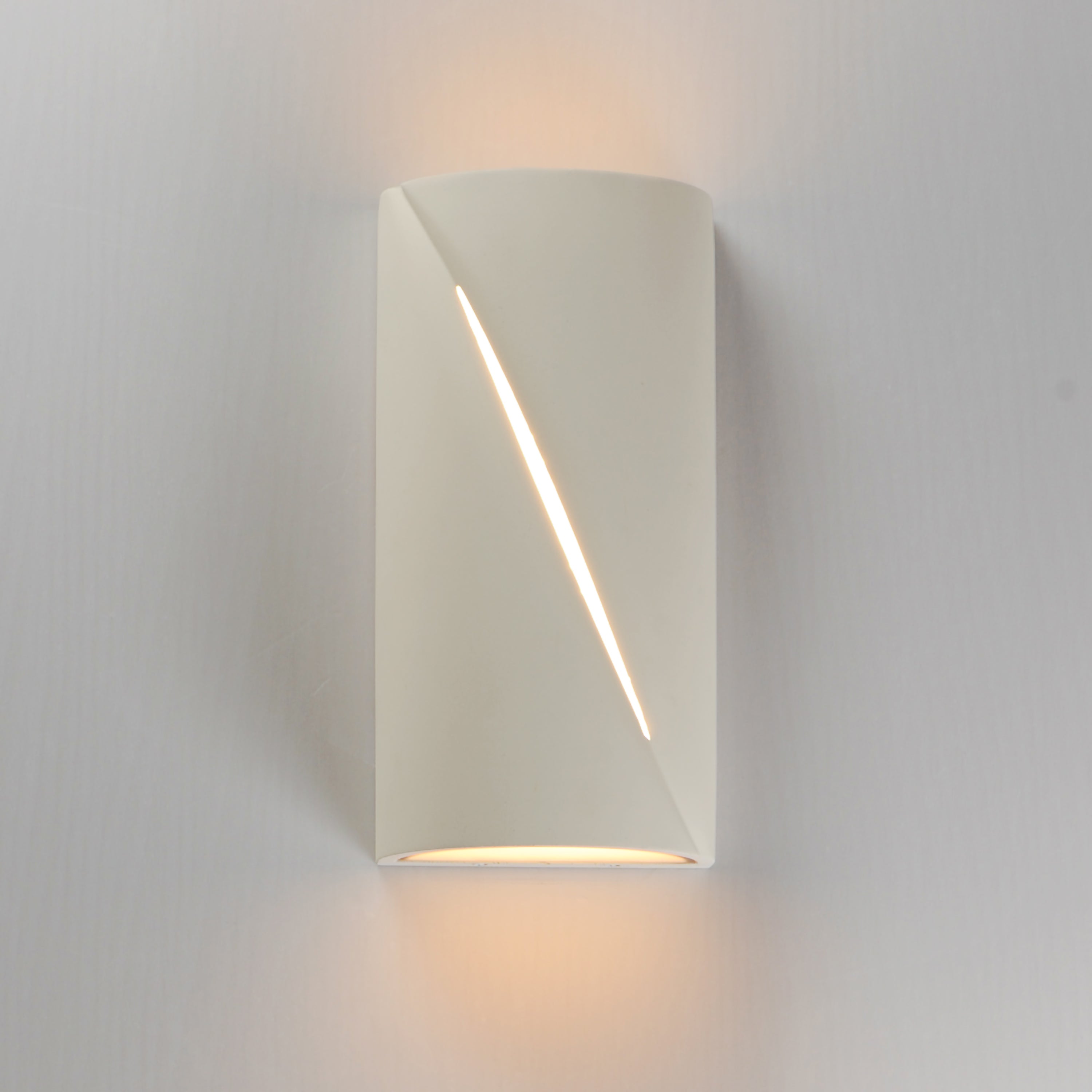 Puff-Outdoor Wall Mount by ET2