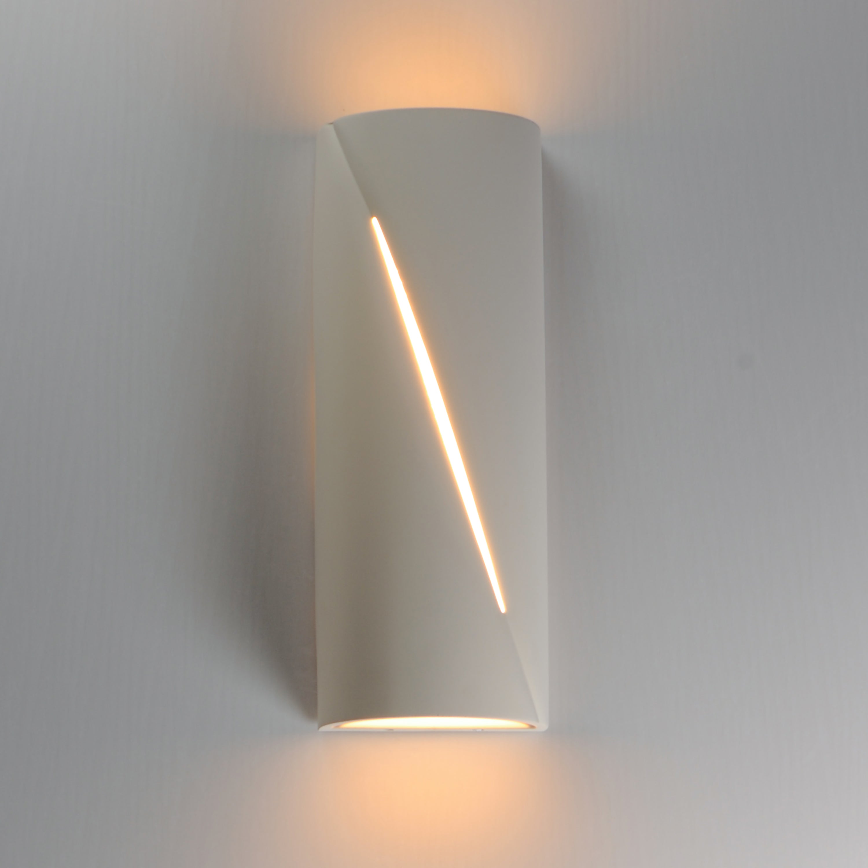 Puff-Outdoor Wall Mount by ET2