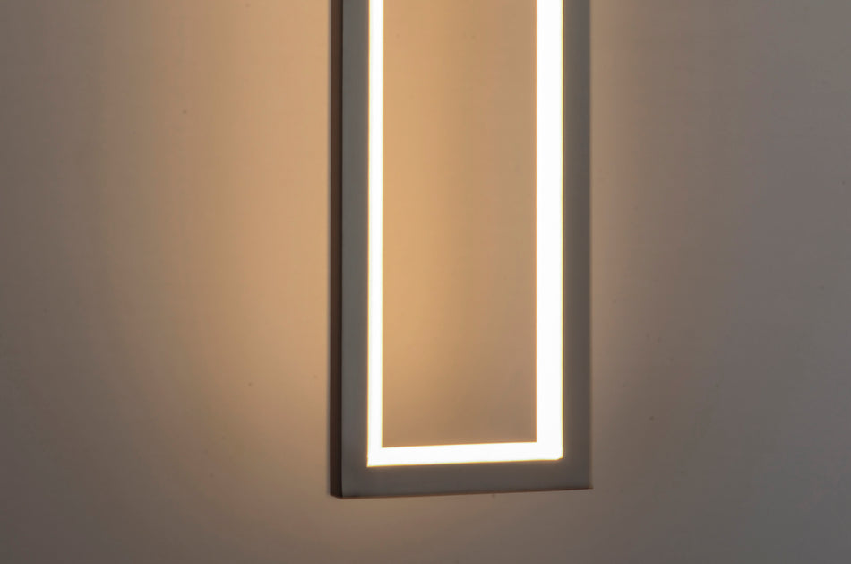 Link-Wall Sconce by ET2