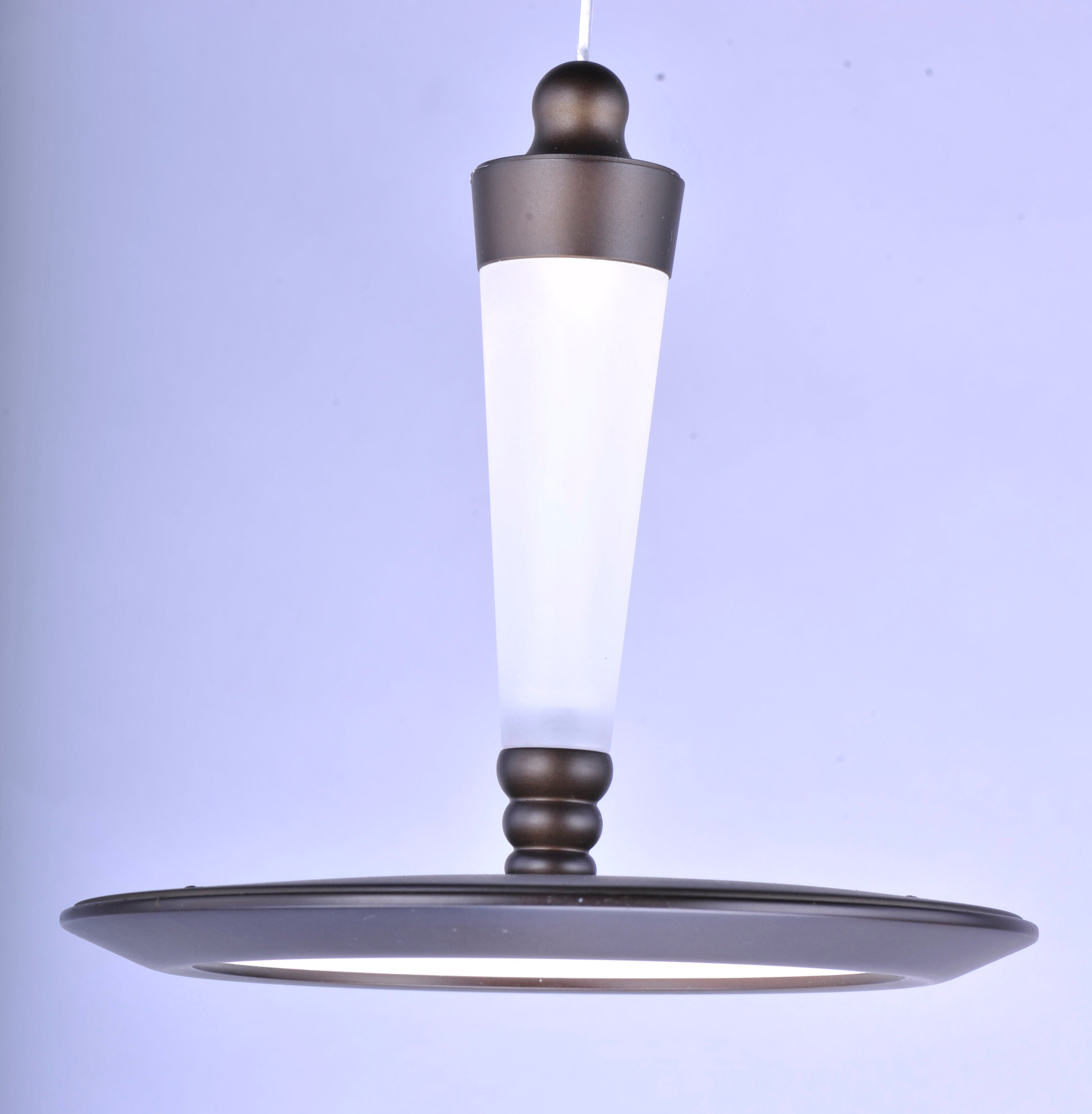 Hilite-Multi-Light Pendant by ET2