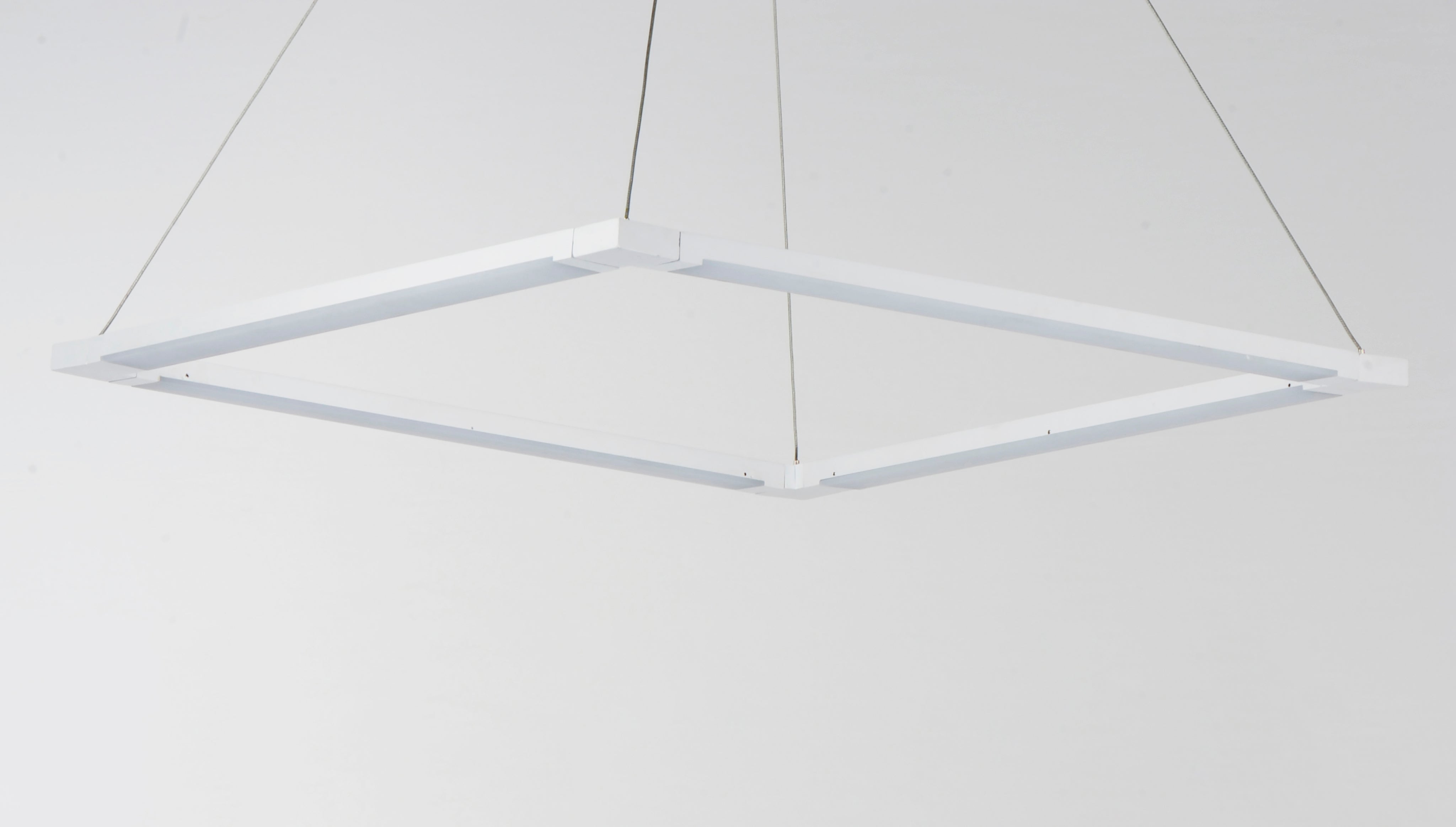 Rotator-Single Pendant by ET2
