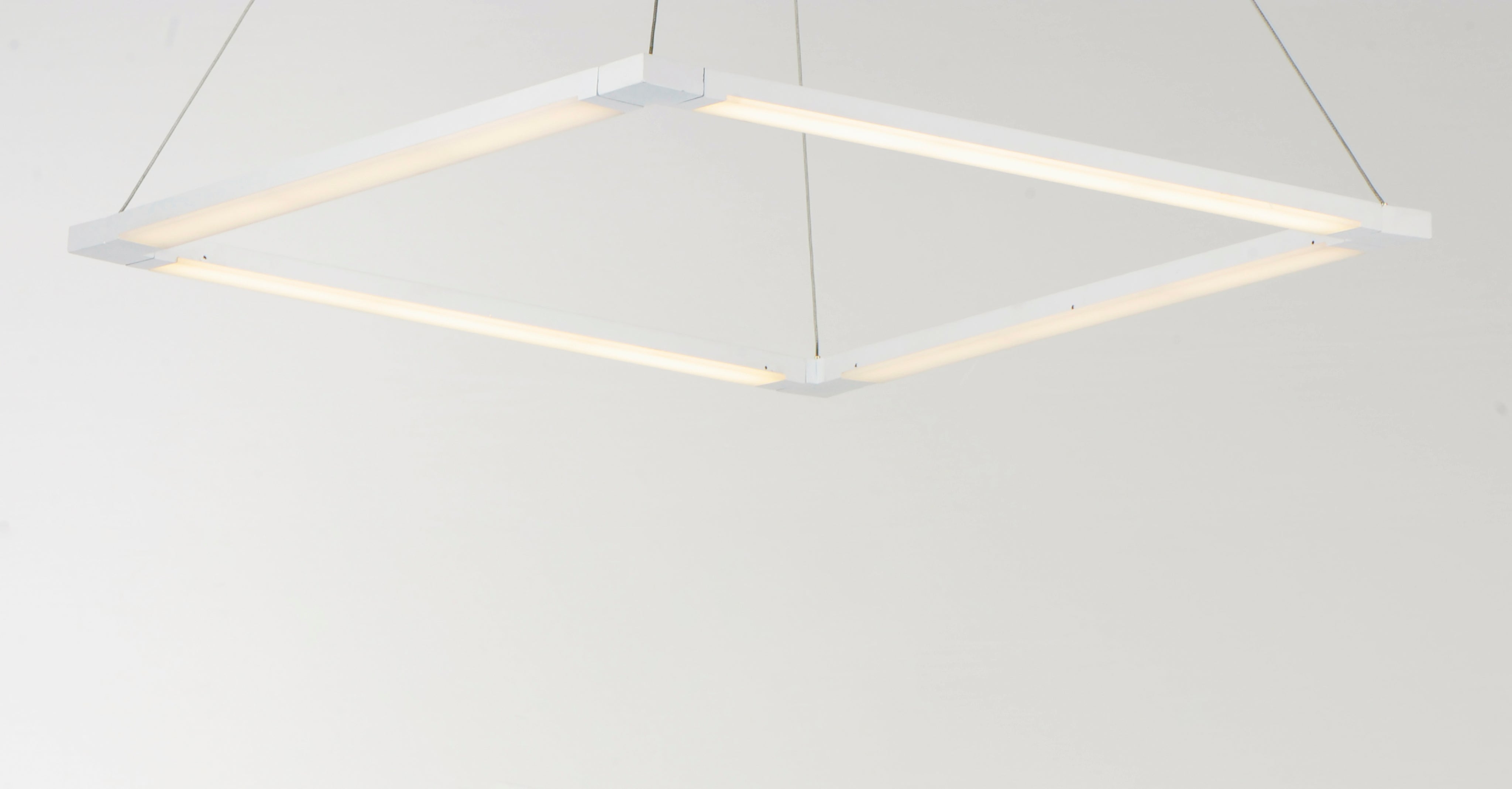 Rotator-Single Pendant by ET2