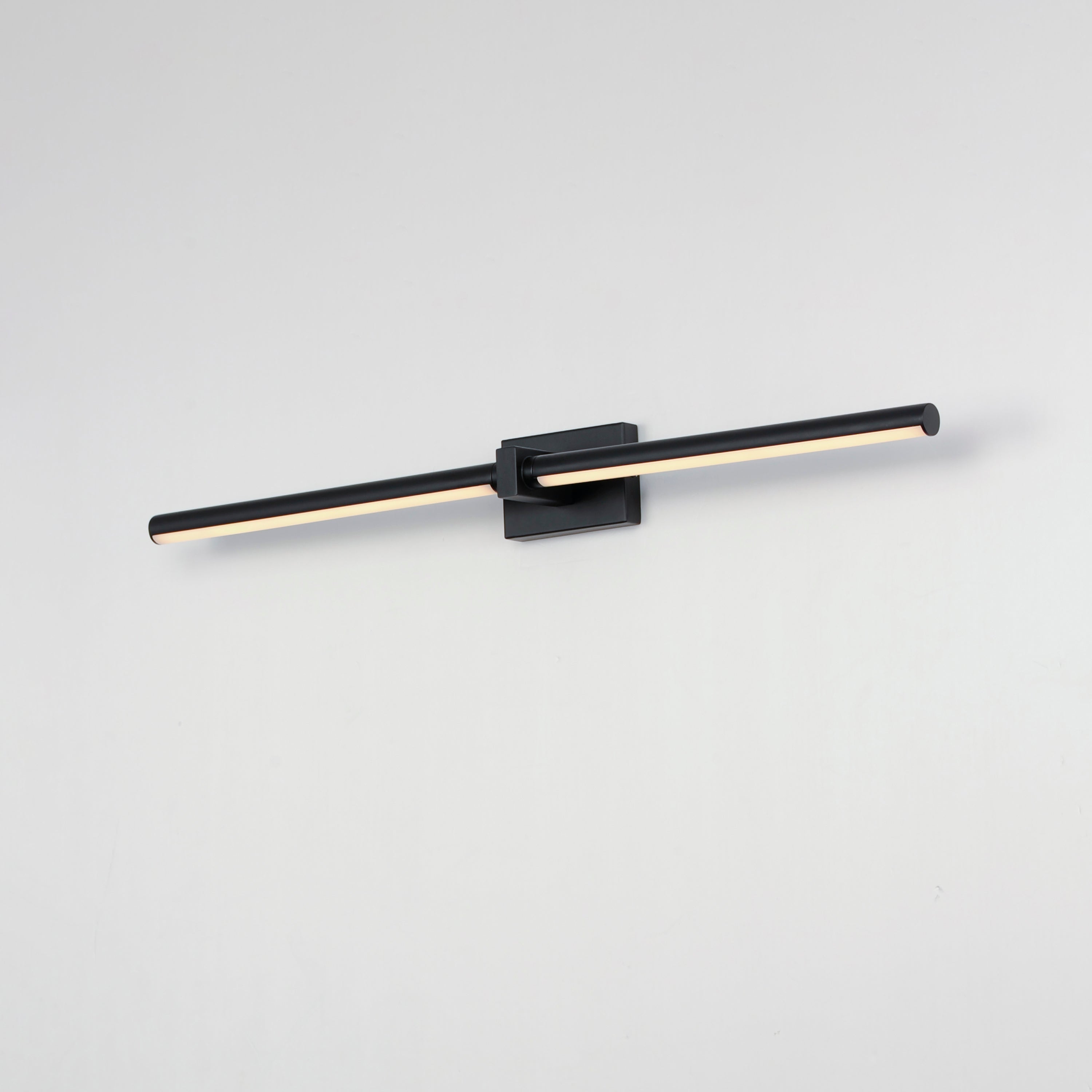 Dorian-Wall Sconce by ET2