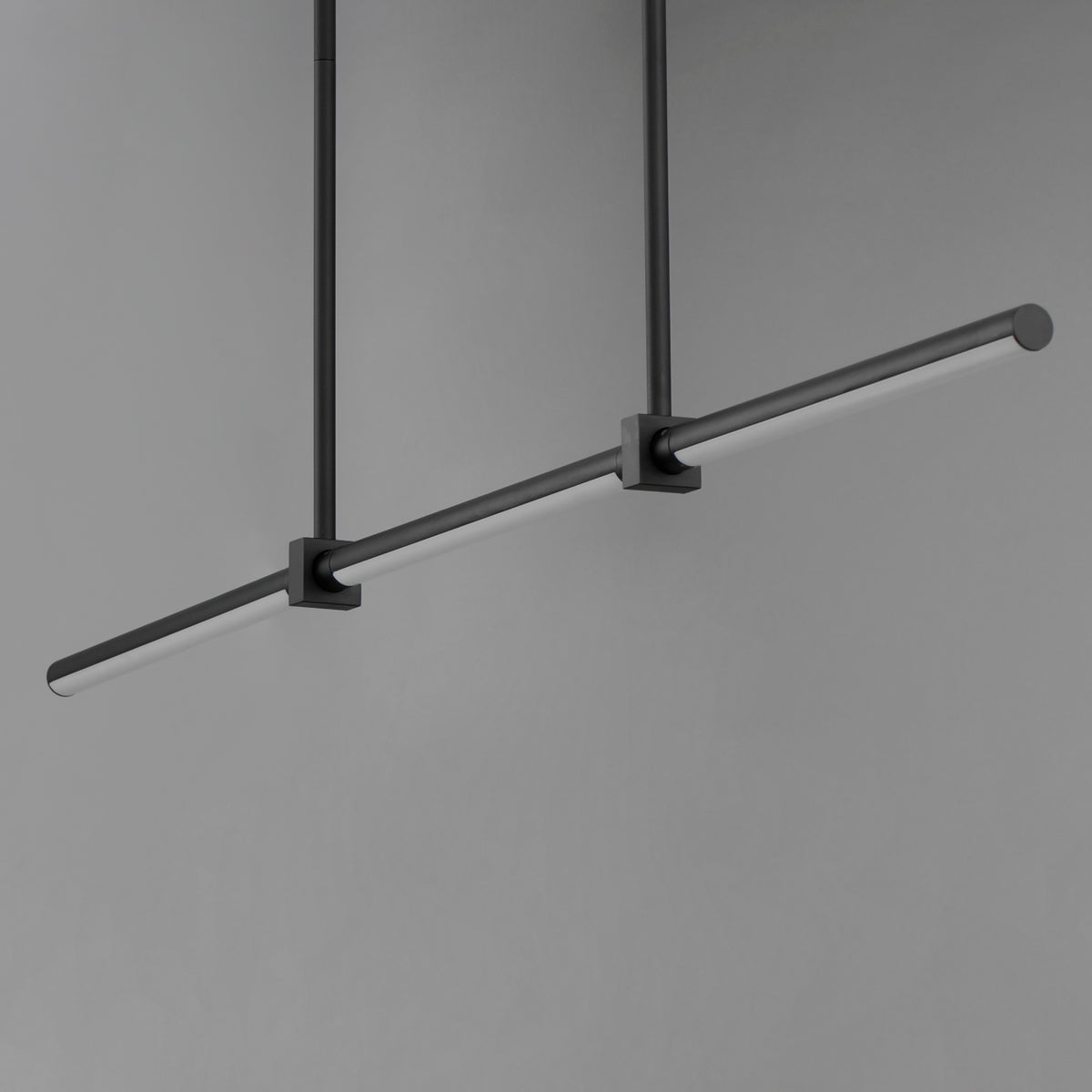 Dorian-Linear Pendant by ET2