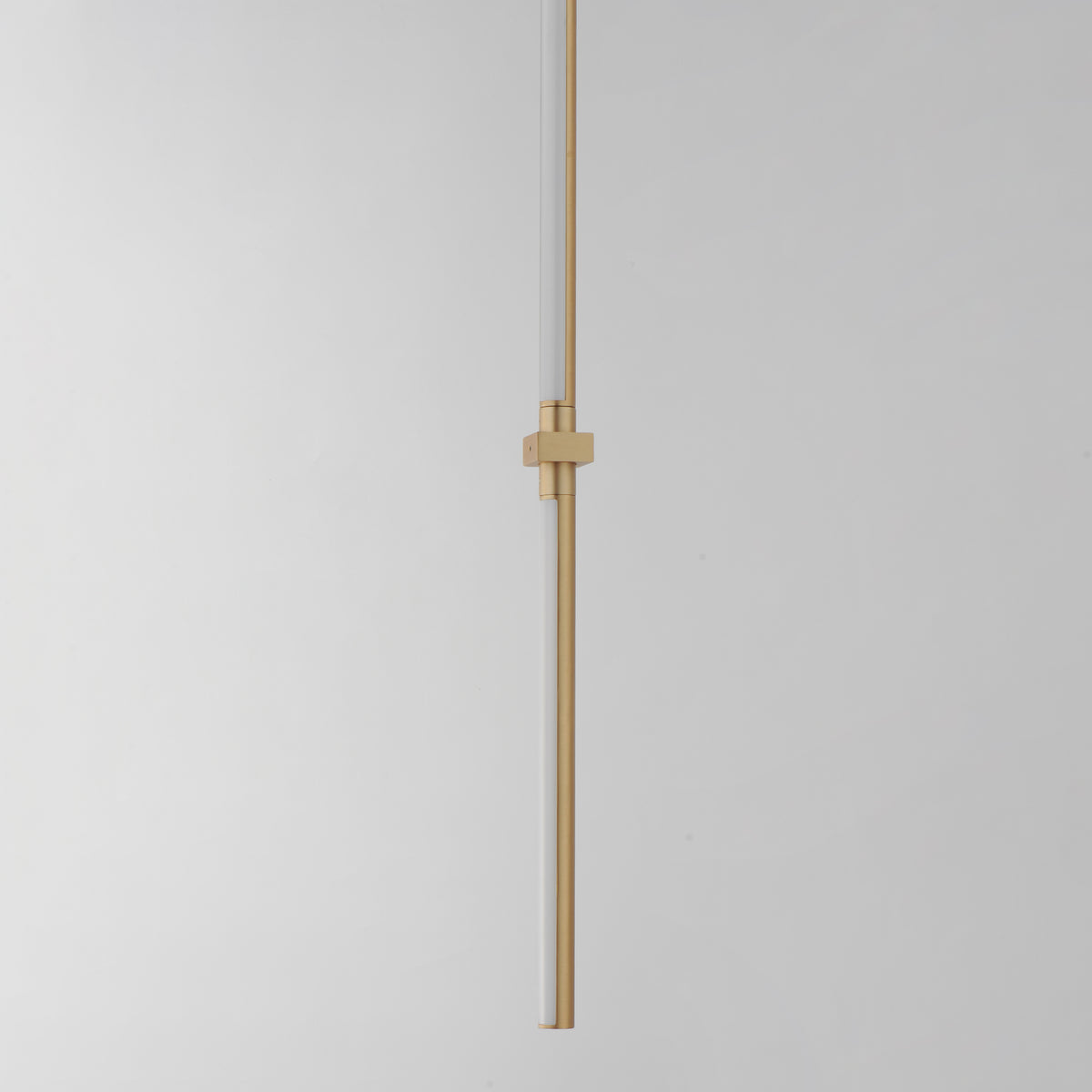 Dorian-Single Pendant by ET2