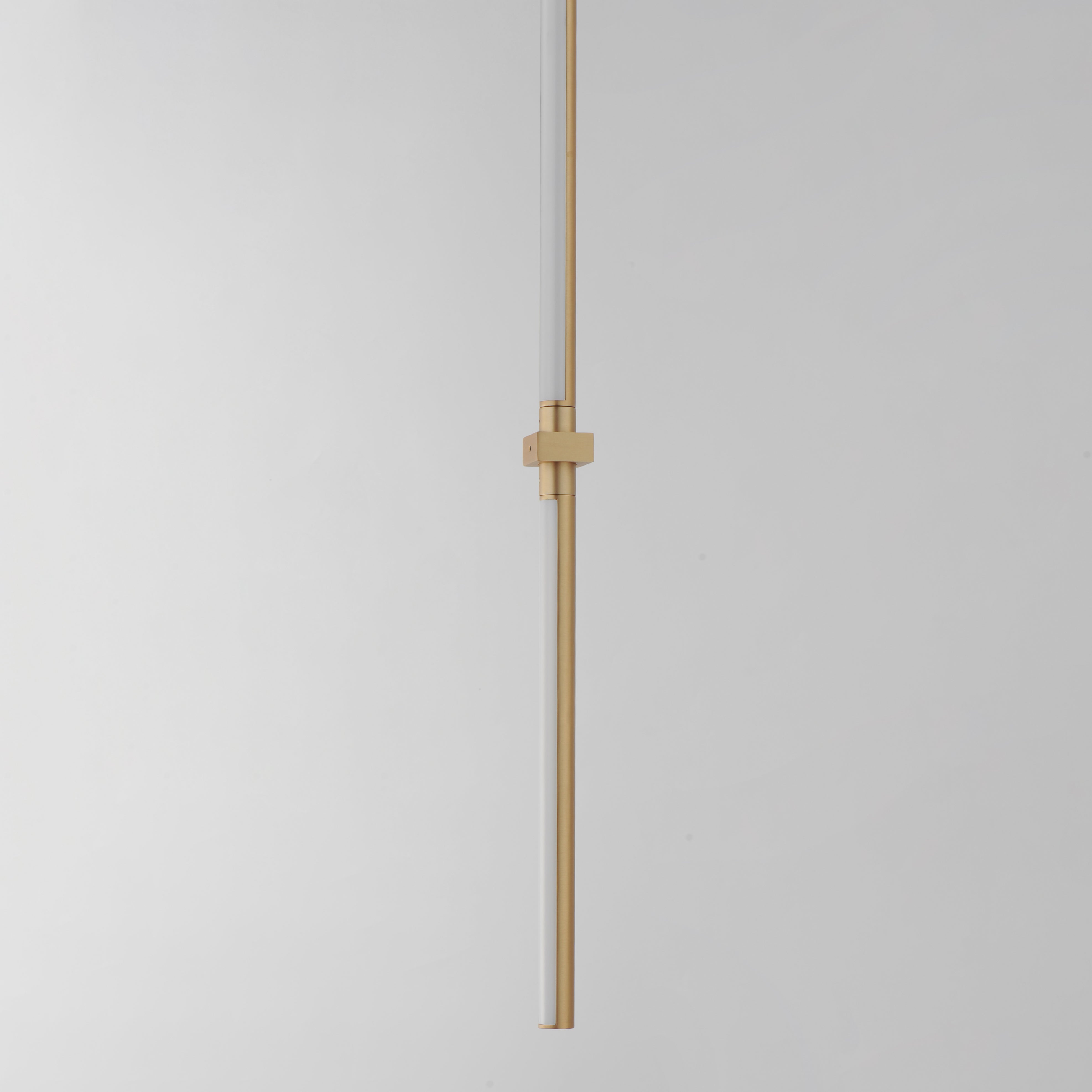 Dorian-Single Pendant by ET2