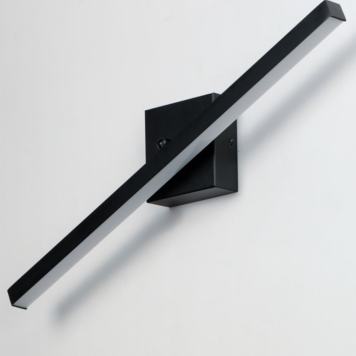 Hover-Wall Sconce by ET2