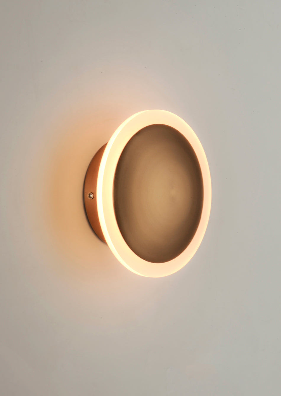 Saucer-Wall Sconce by ET2