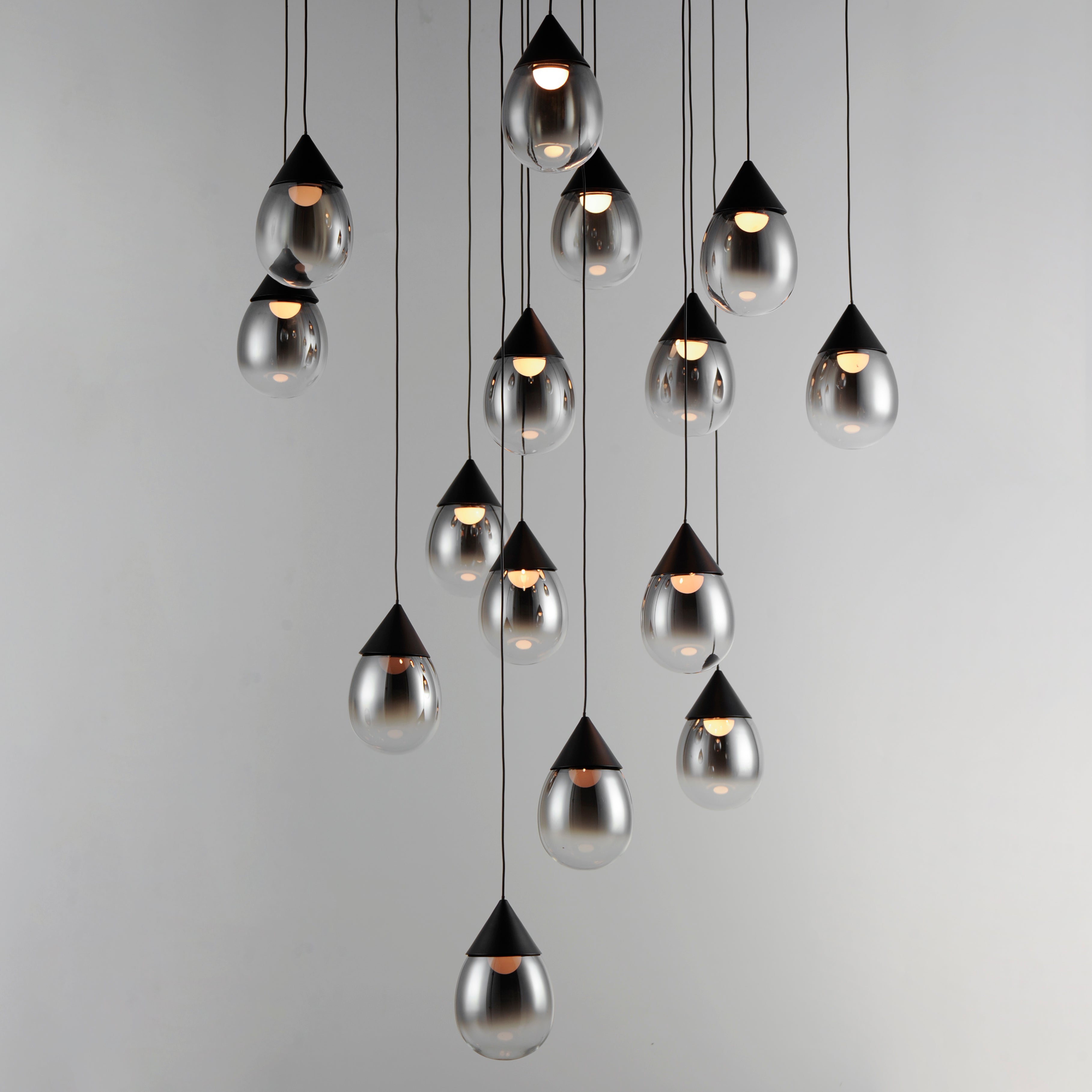 Dewdrop-Multi-Light Pendant by ET2