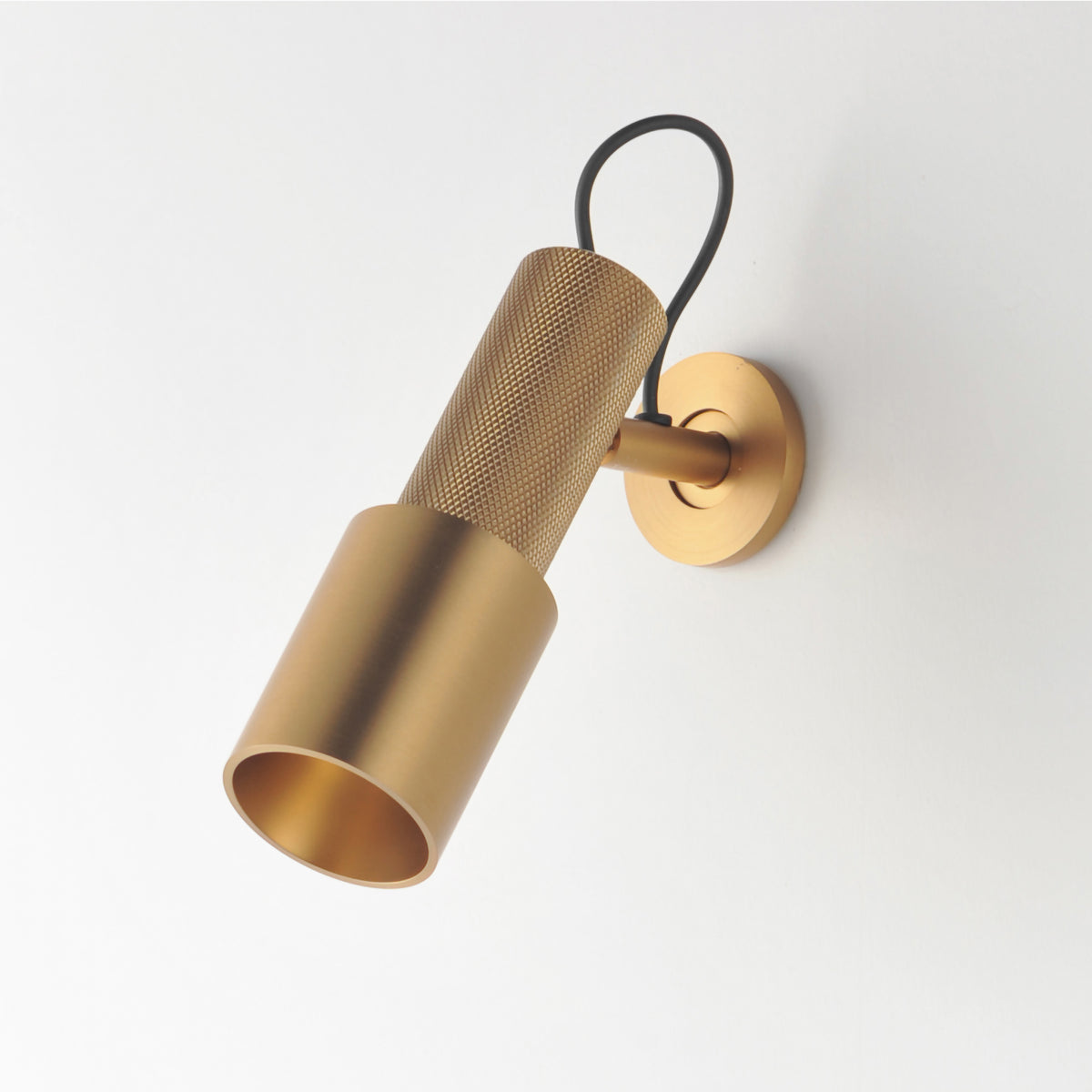 Handler-Wall Sconce by ET2