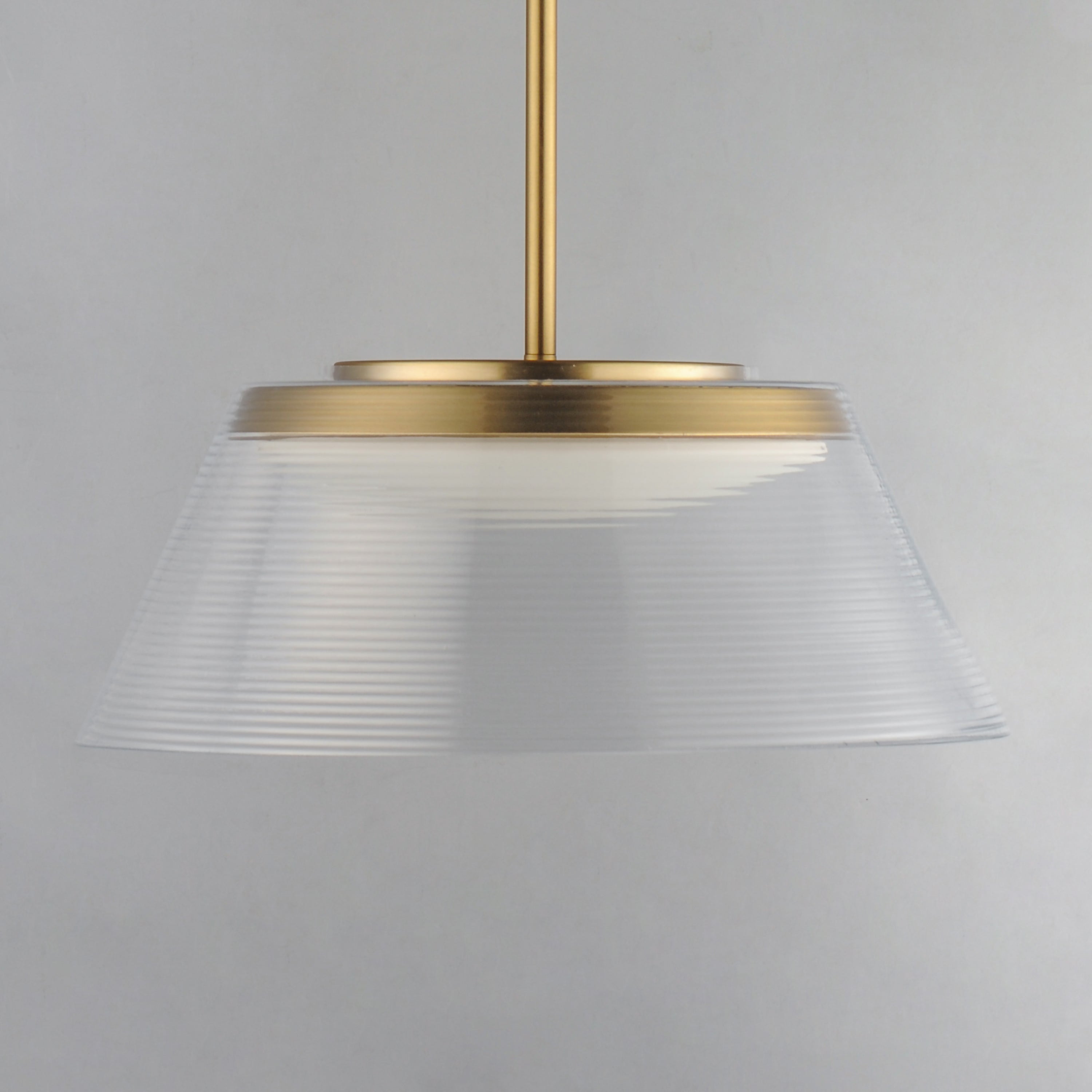 Jensen-Single Pendant by ET2