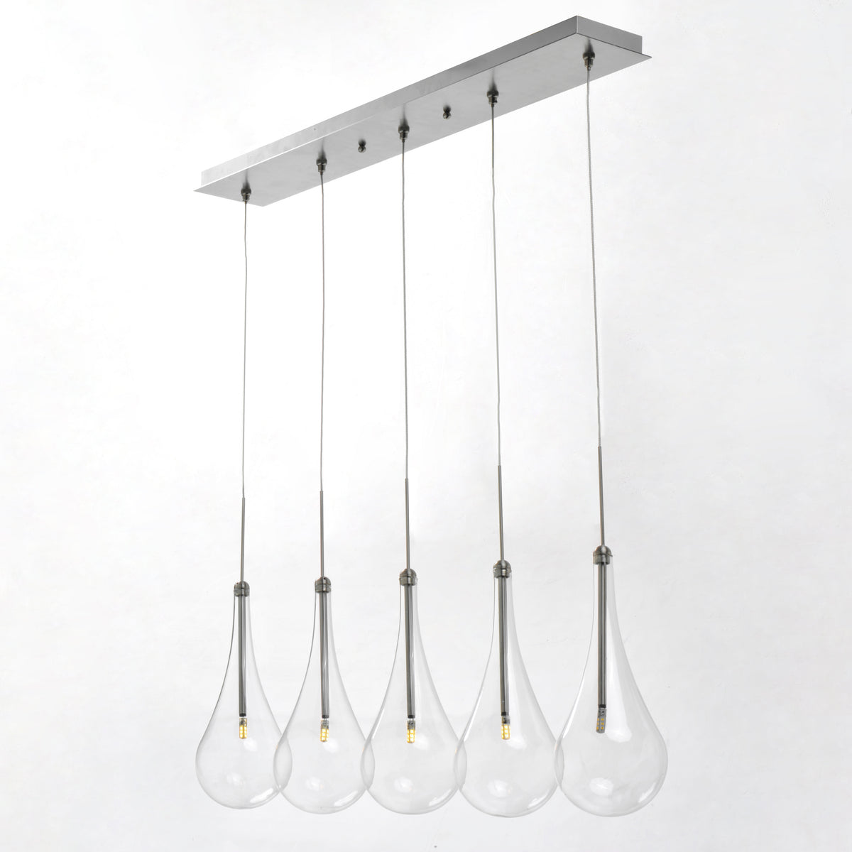 Larmes LED-Linear Pendant by ET2