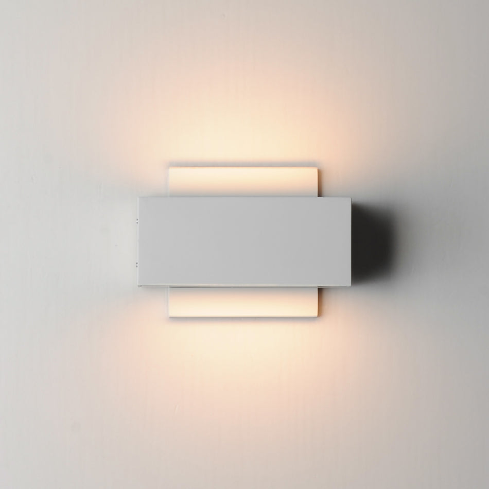 Blok-Outdoor Wall Mount by ET2