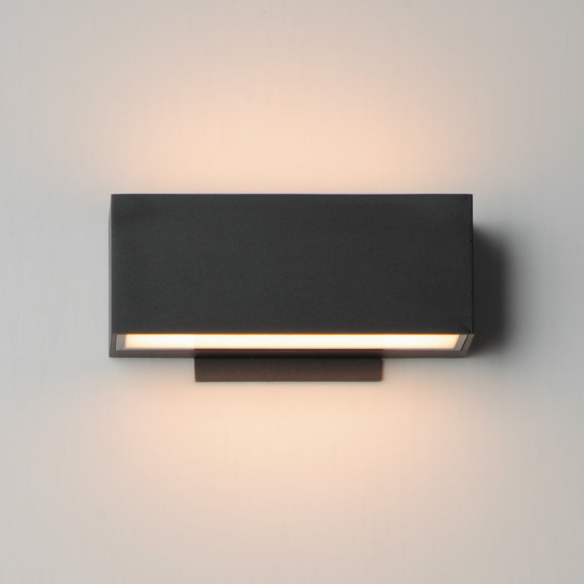 Blok-Outdoor Wall Mount by ET2
