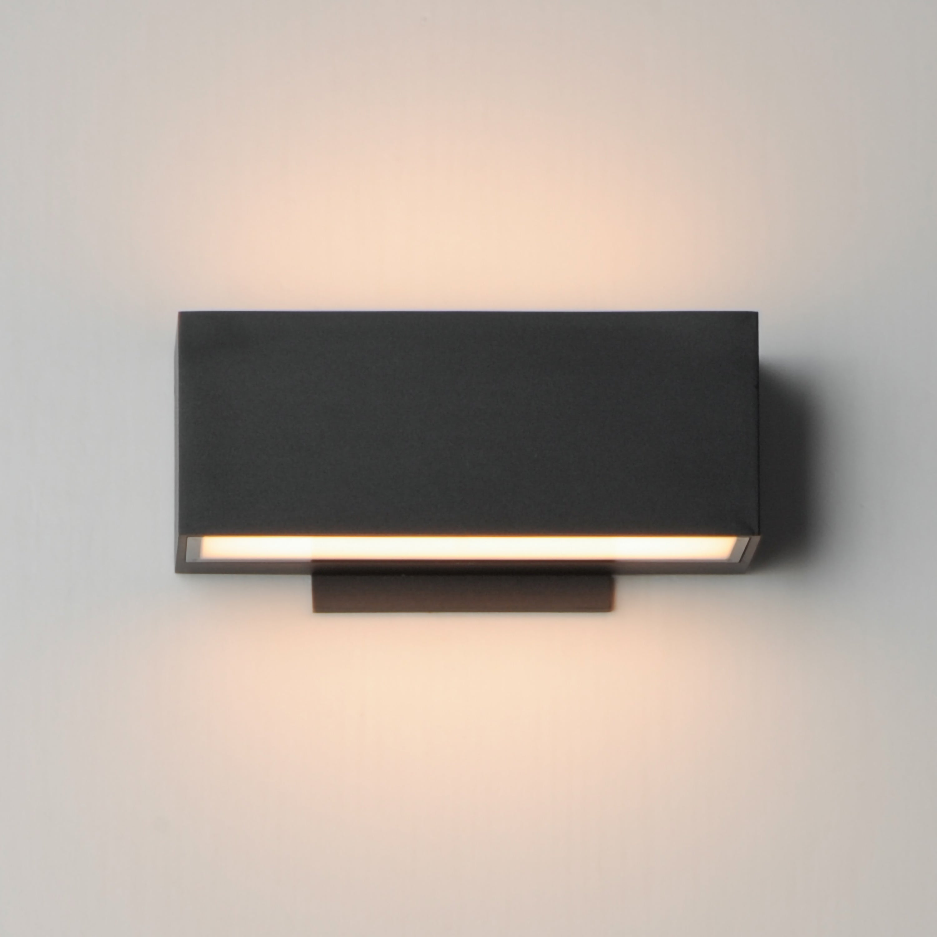 Blok-Outdoor Wall Mount by ET2