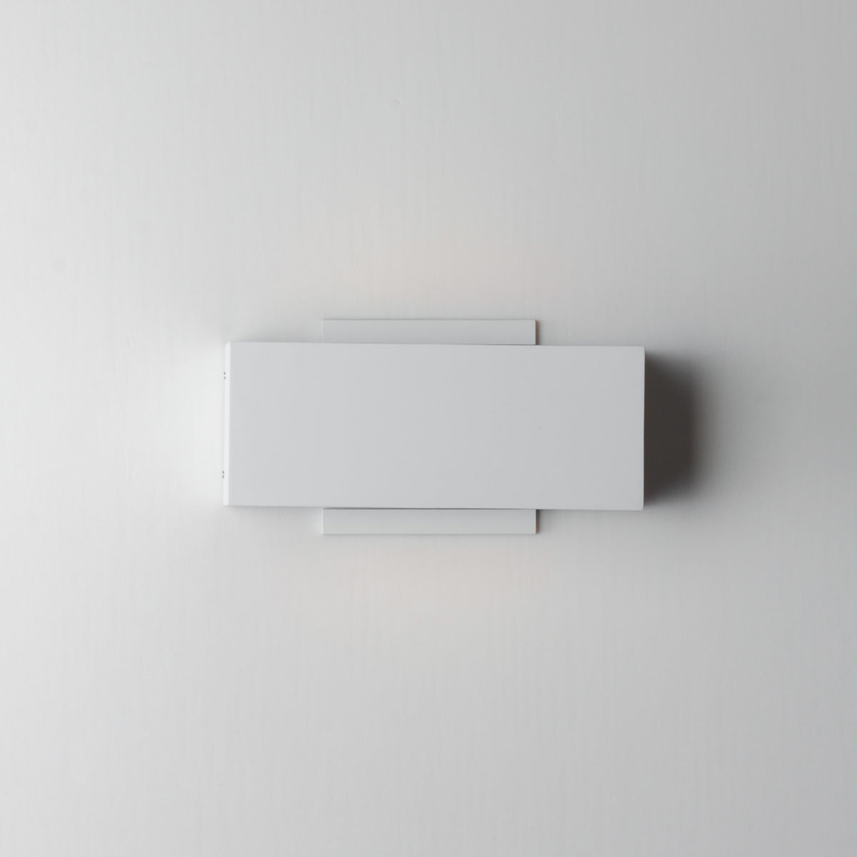 Blok-Outdoor Wall Mount by ET2