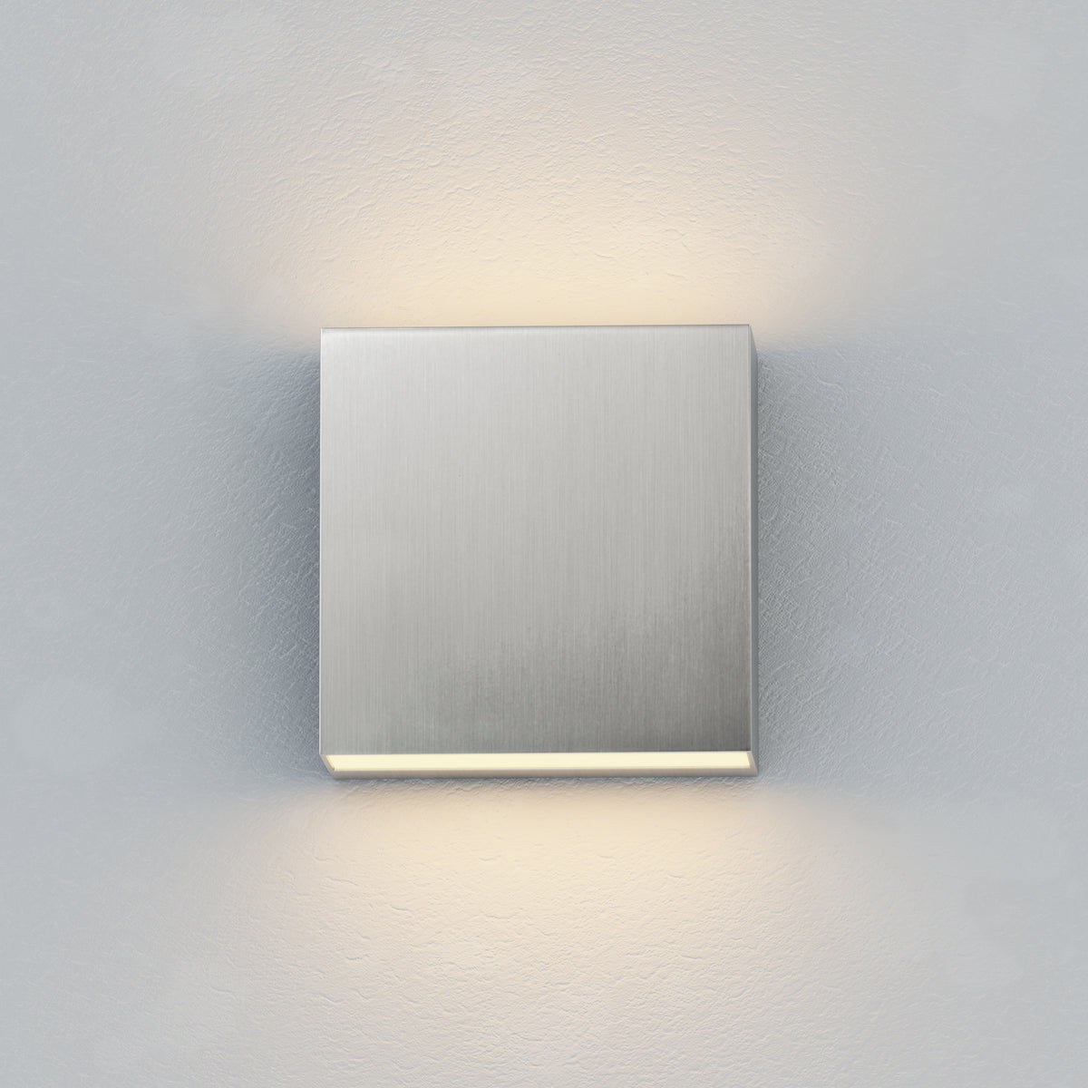 Cubed-Outdoor Wall Mount by ET2
