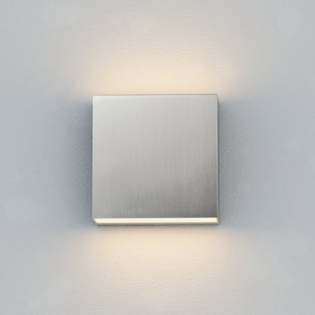 Cubed-Outdoor Wall Mount by ET2