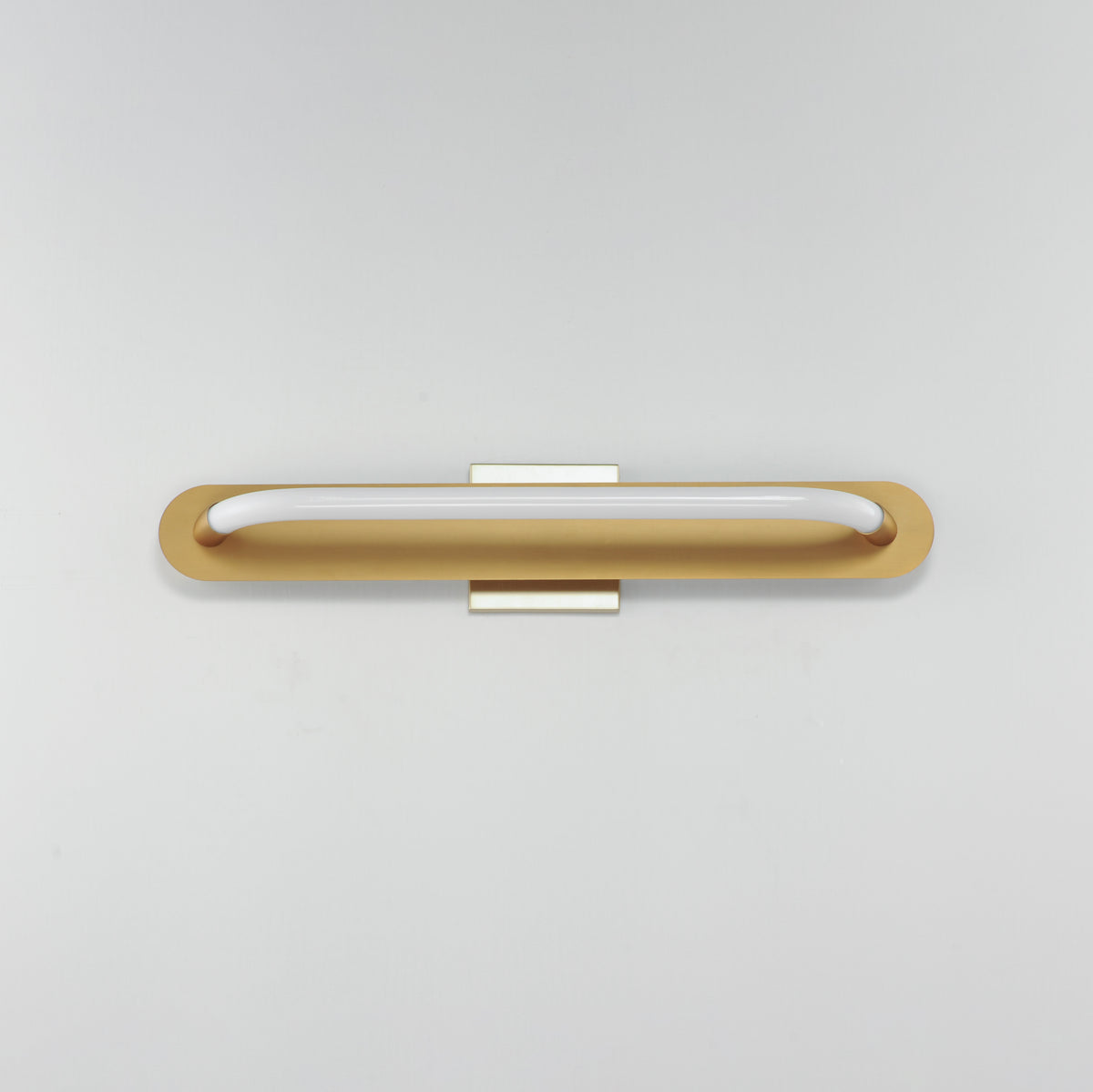 Loop-Wall Sconce by ET2