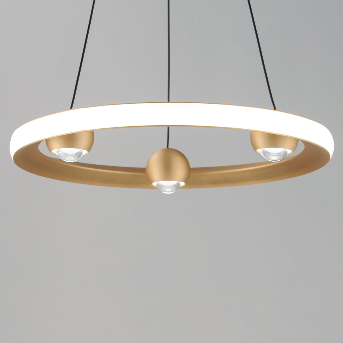 Nodes-Ring Pendant by ET2