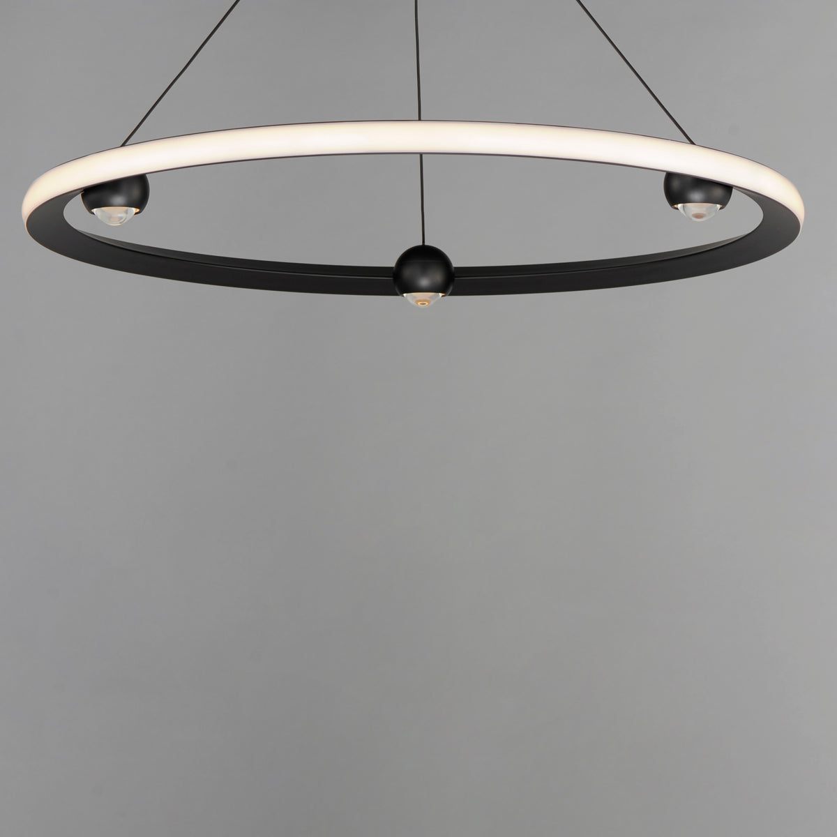 Nodes-Ring Pendant by ET2