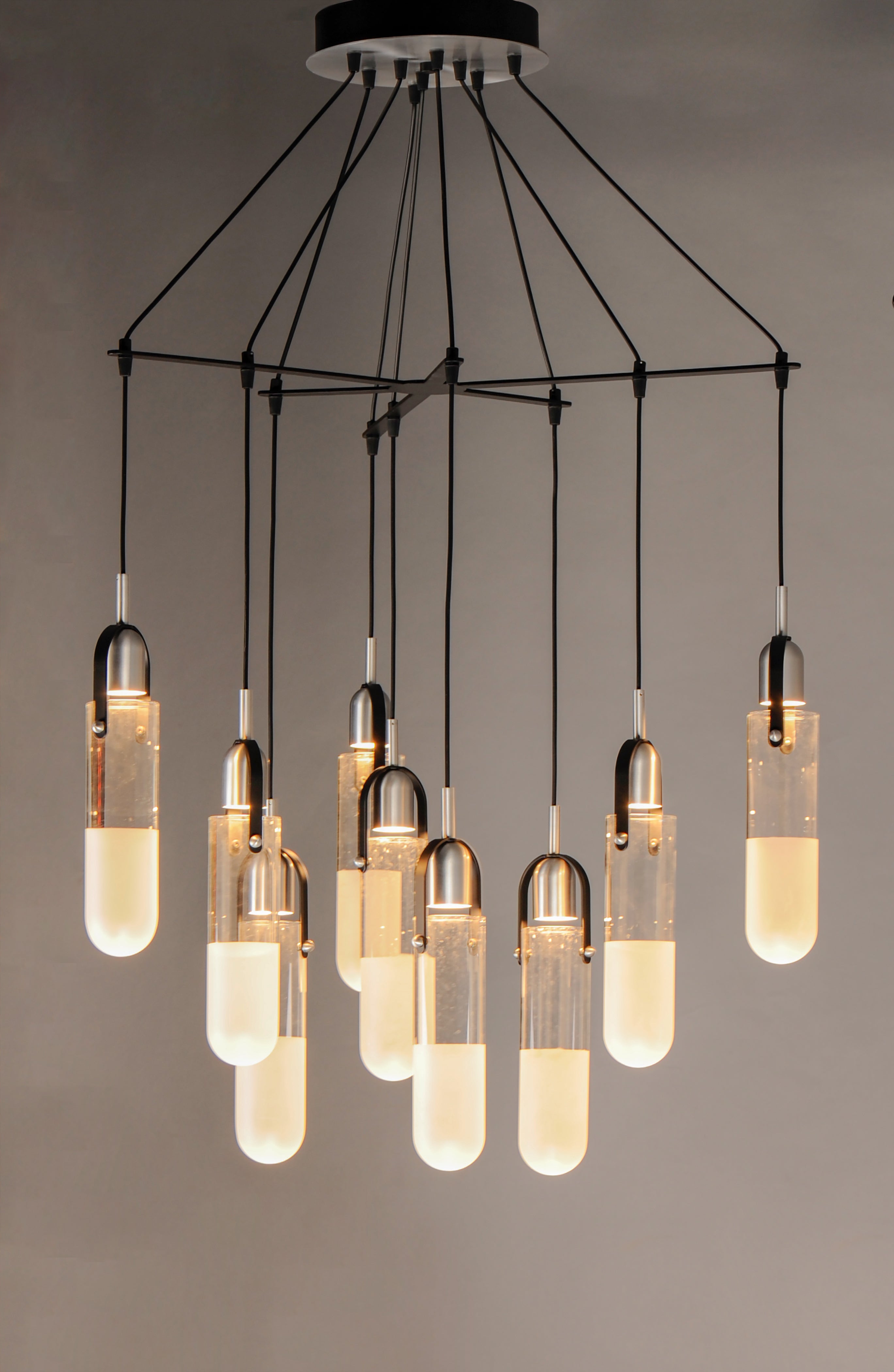 Capsule - Disc-Multi-Light Pendant by ET2