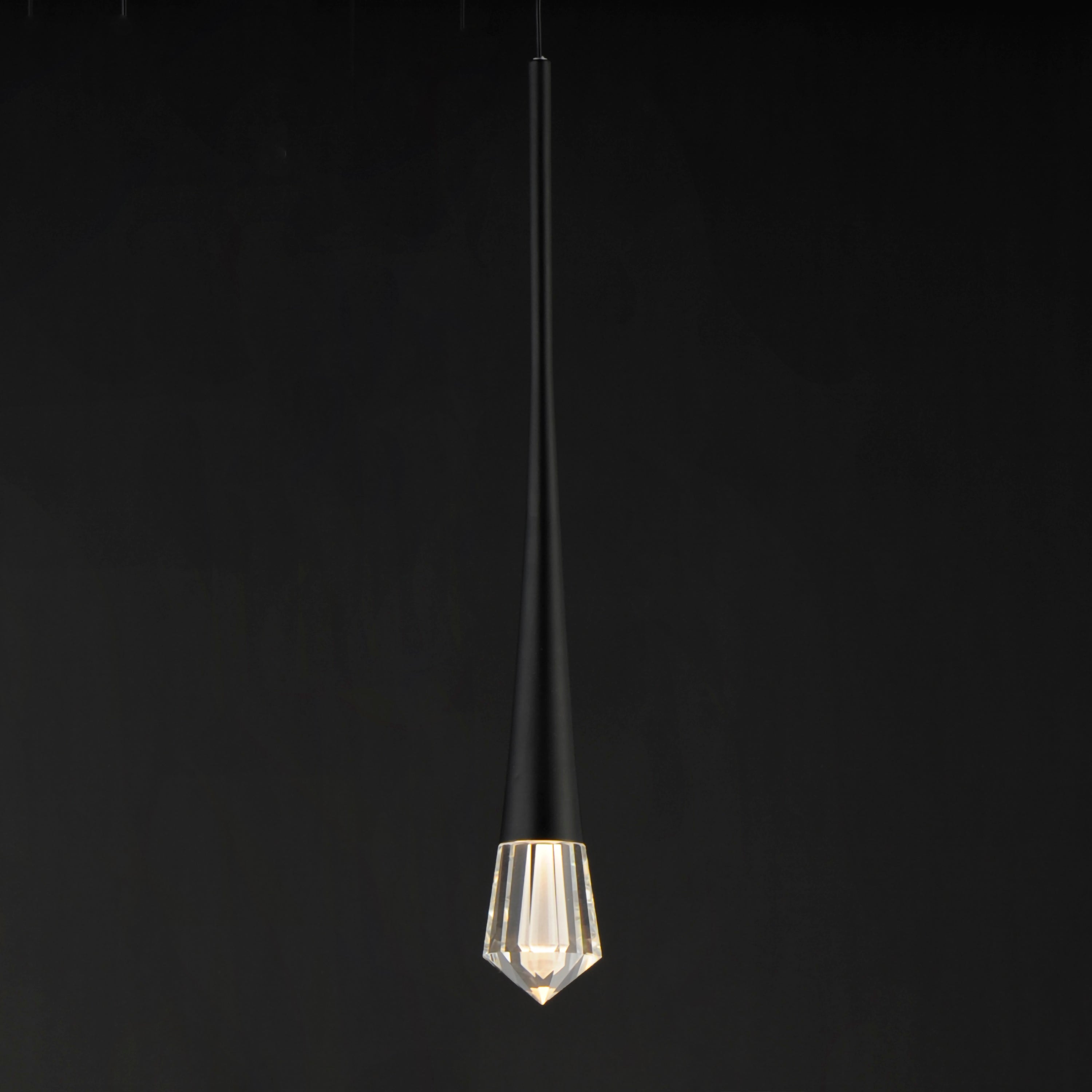 Pierce-Single Pendant by ET2
