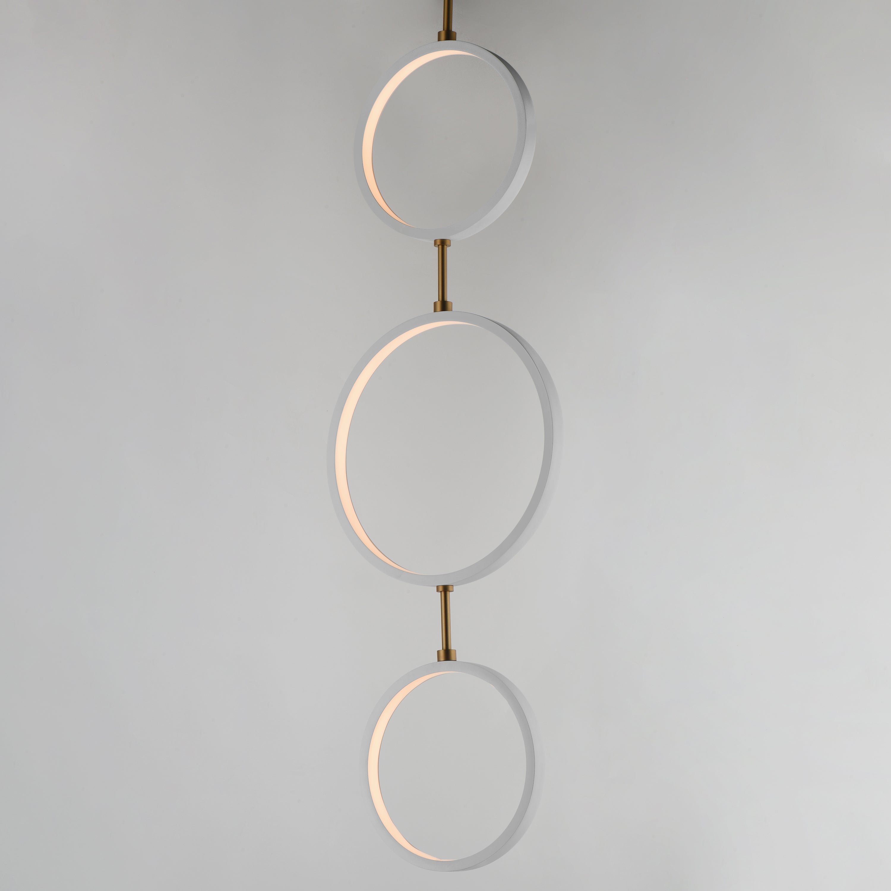 Quartz-Linear Pendant by ET2