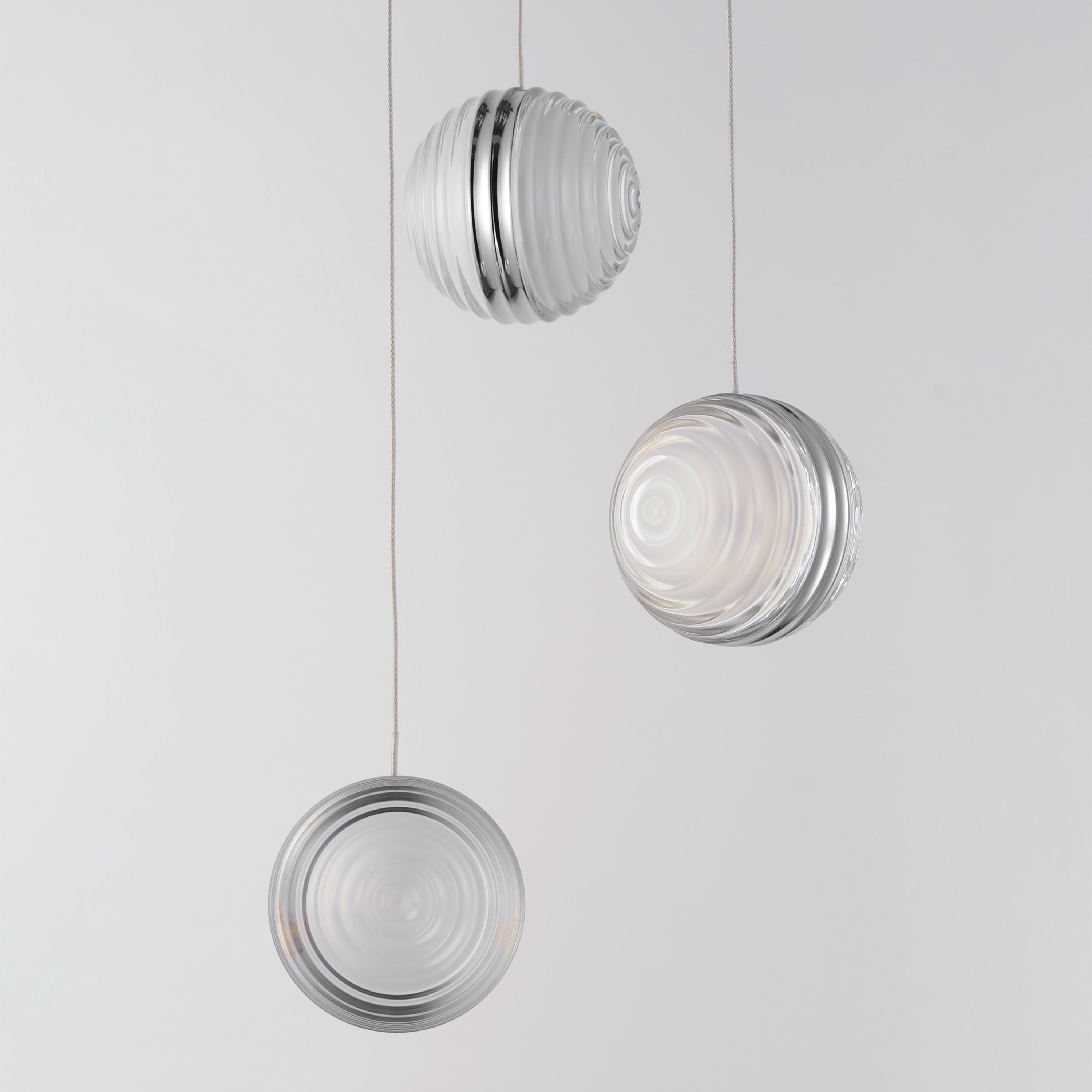 Pulse-Multi-Light Pendant by ET2