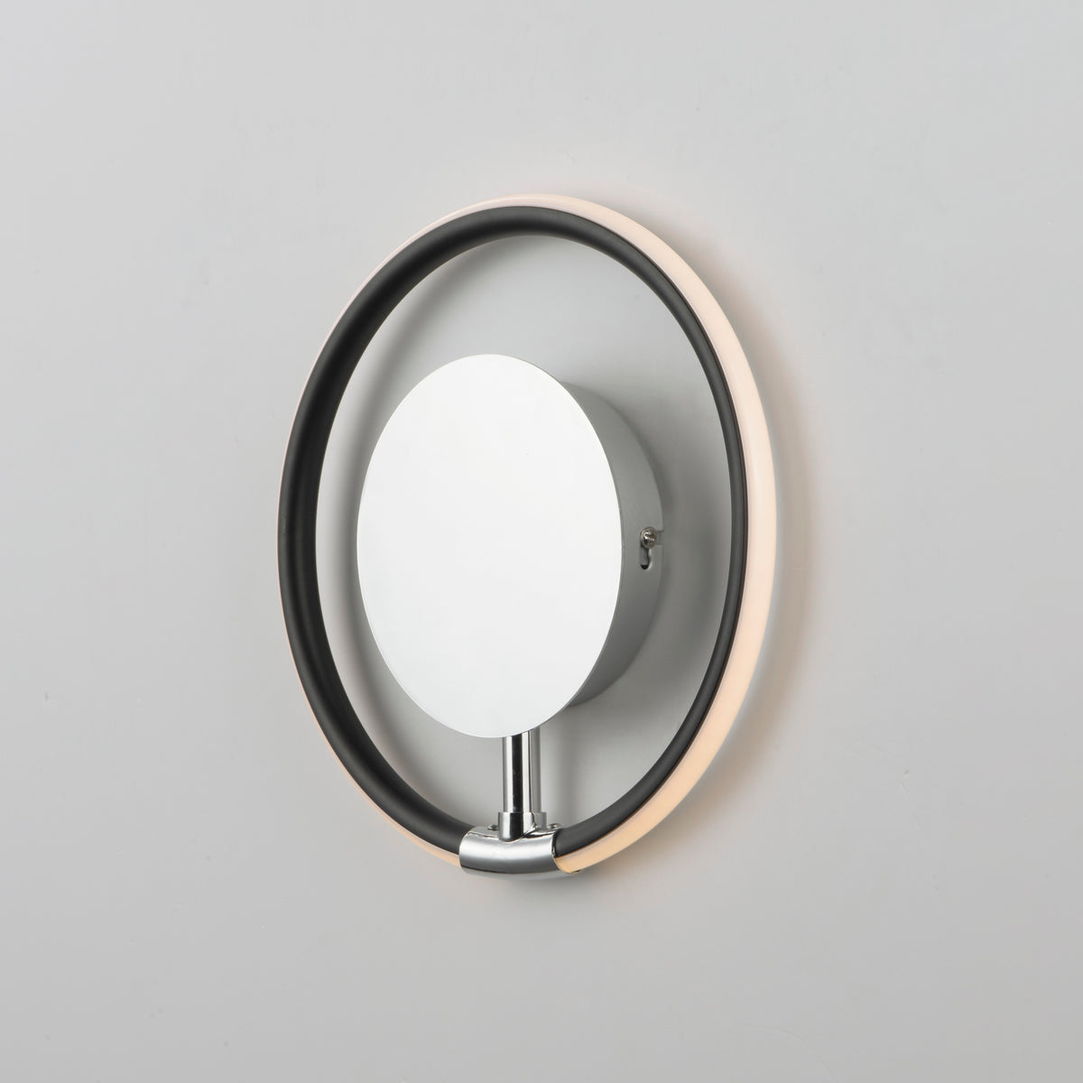 Ringer-Wall Sconce by ET2