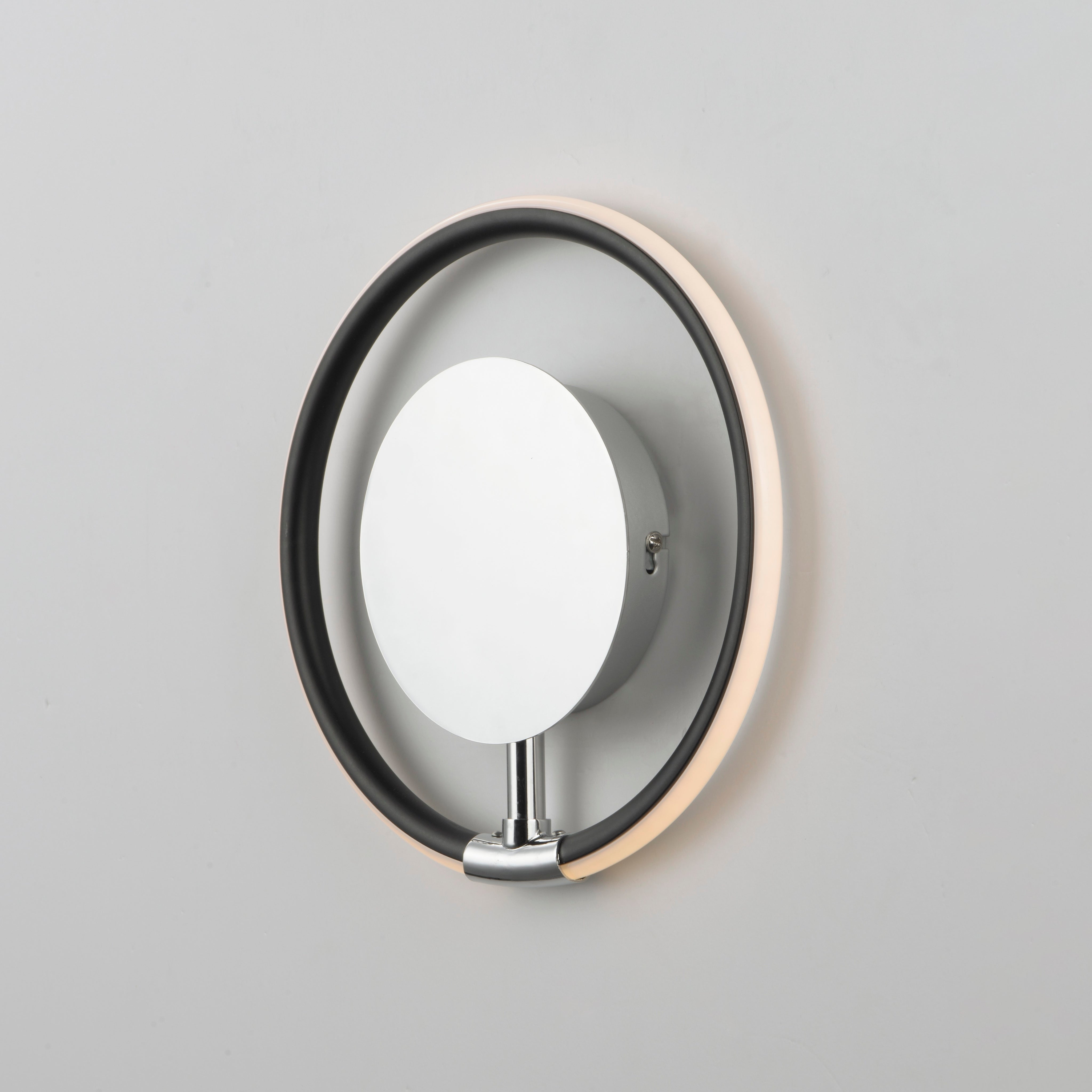 Ringer-Wall Sconce by ET2