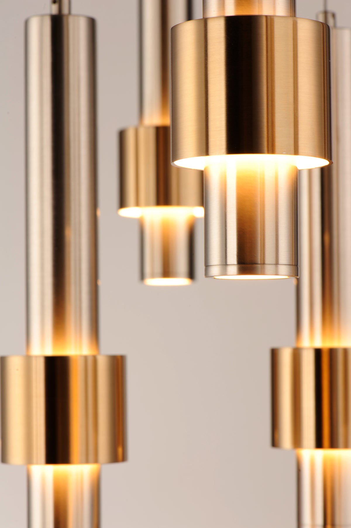 Reveal-Multi-Light Pendant by ET2