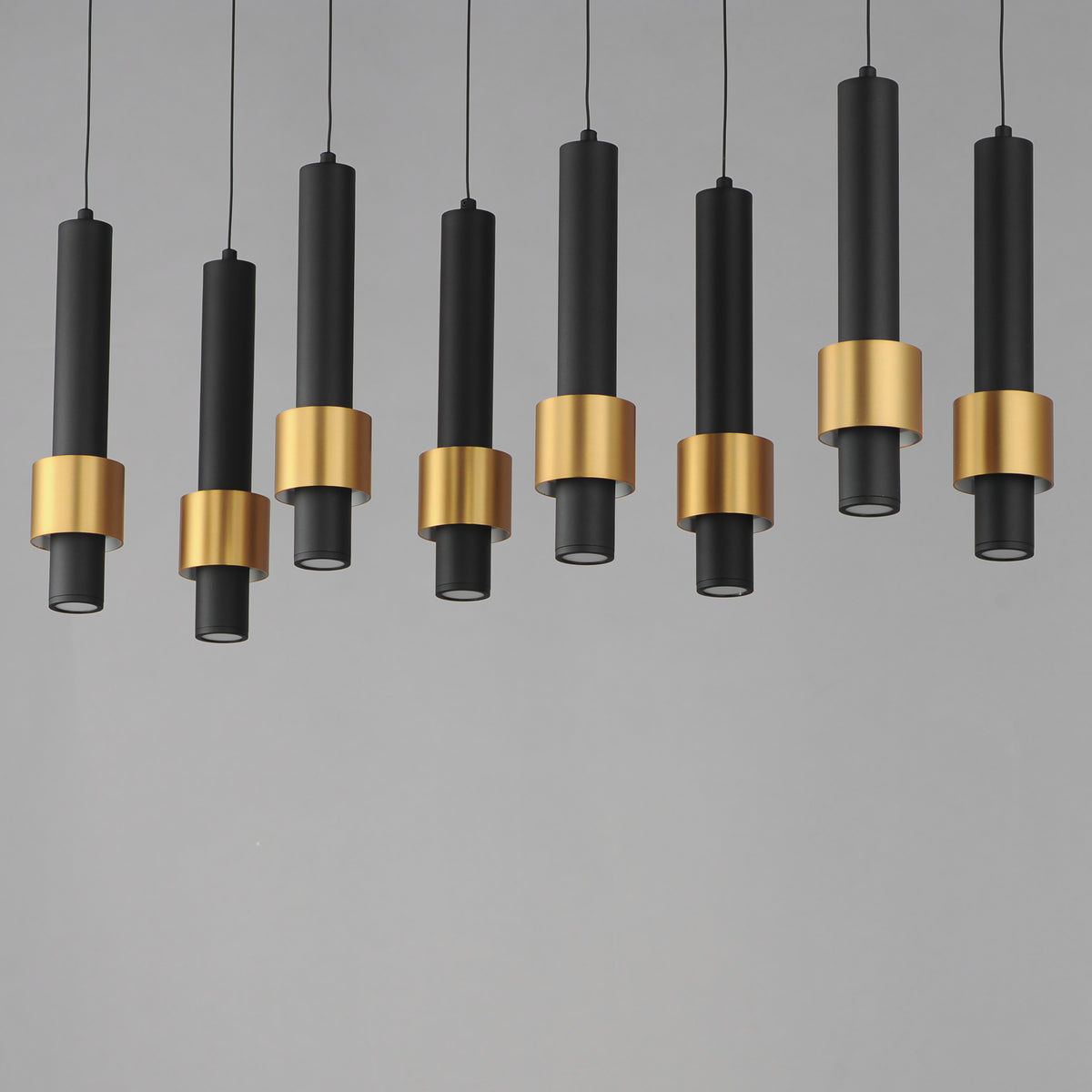 Reveal-Linear Pendant by ET2