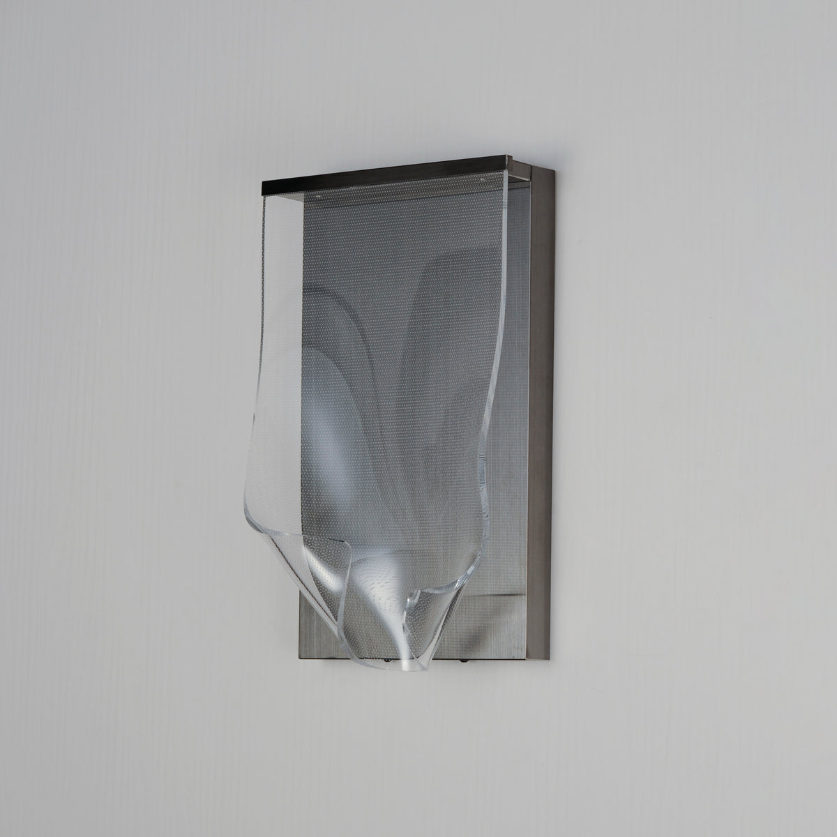 Rinkle-Wall Sconce by ET2