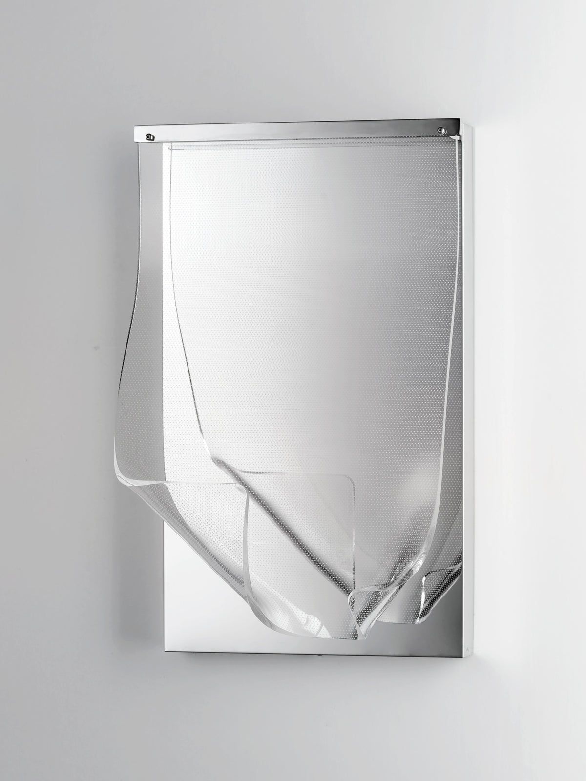 Rinkle-Wall Sconce by ET2