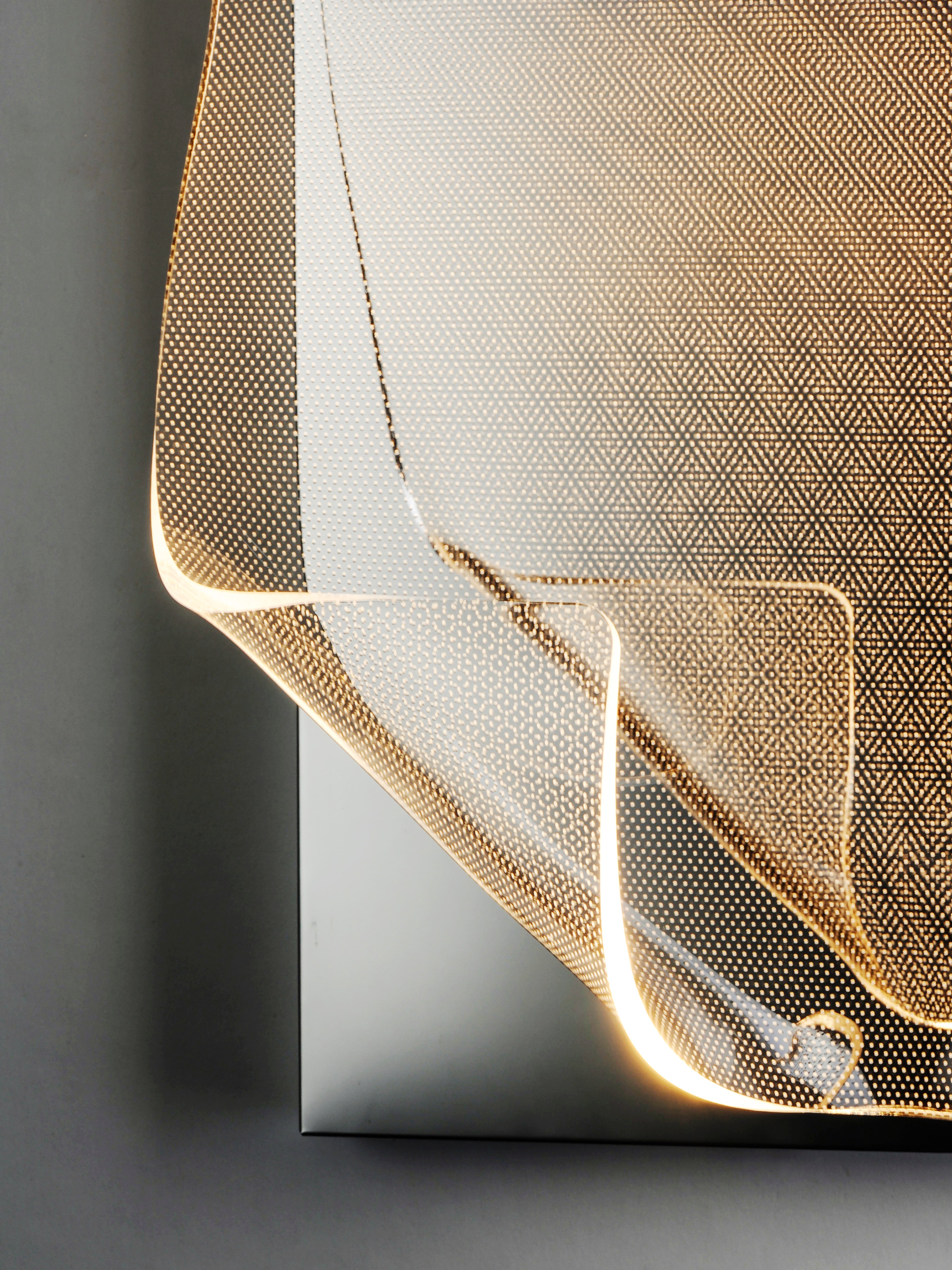 Rinkle-Wall Sconce by ET2
