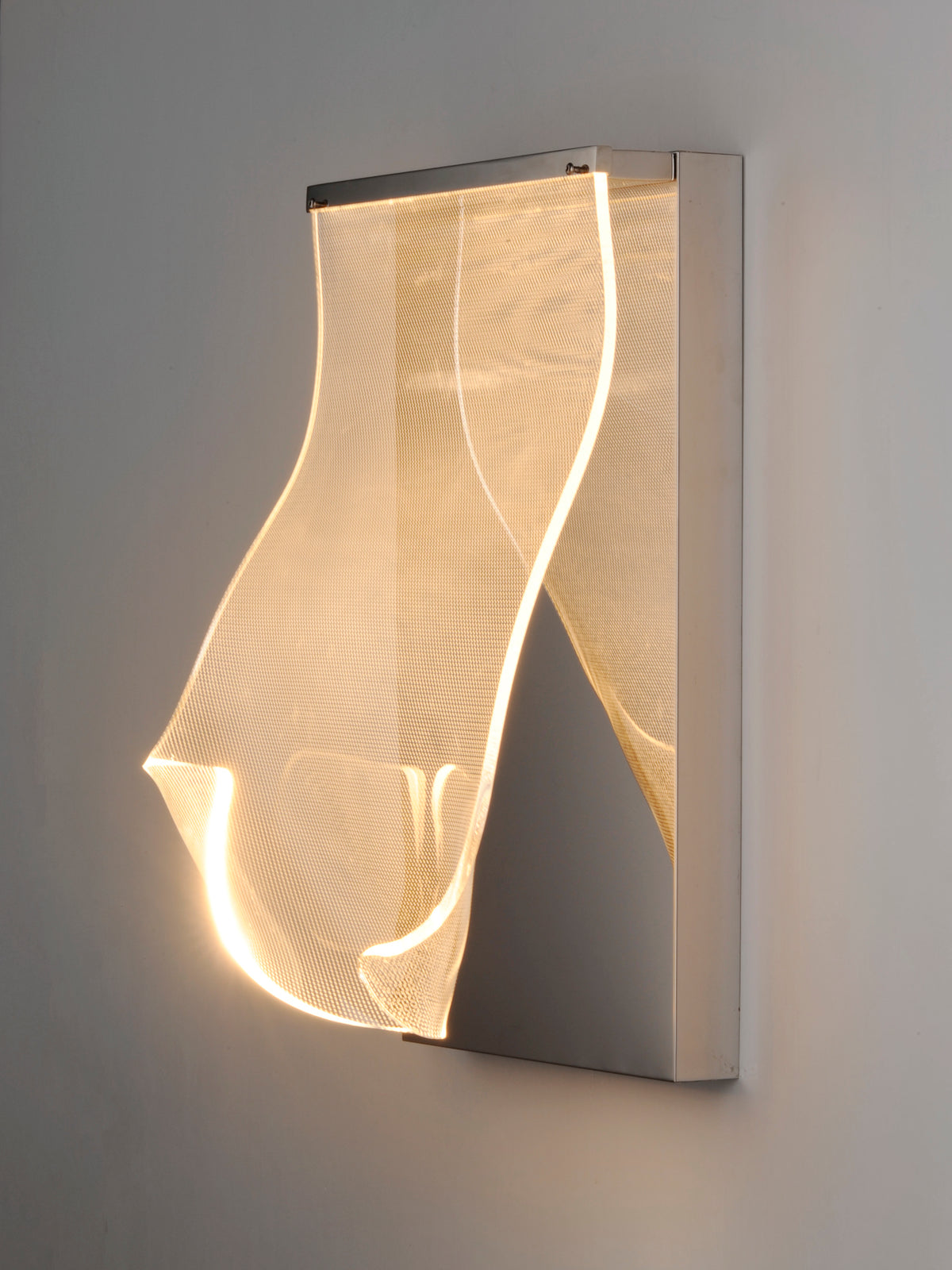 Rinkle-Wall Sconce by ET2