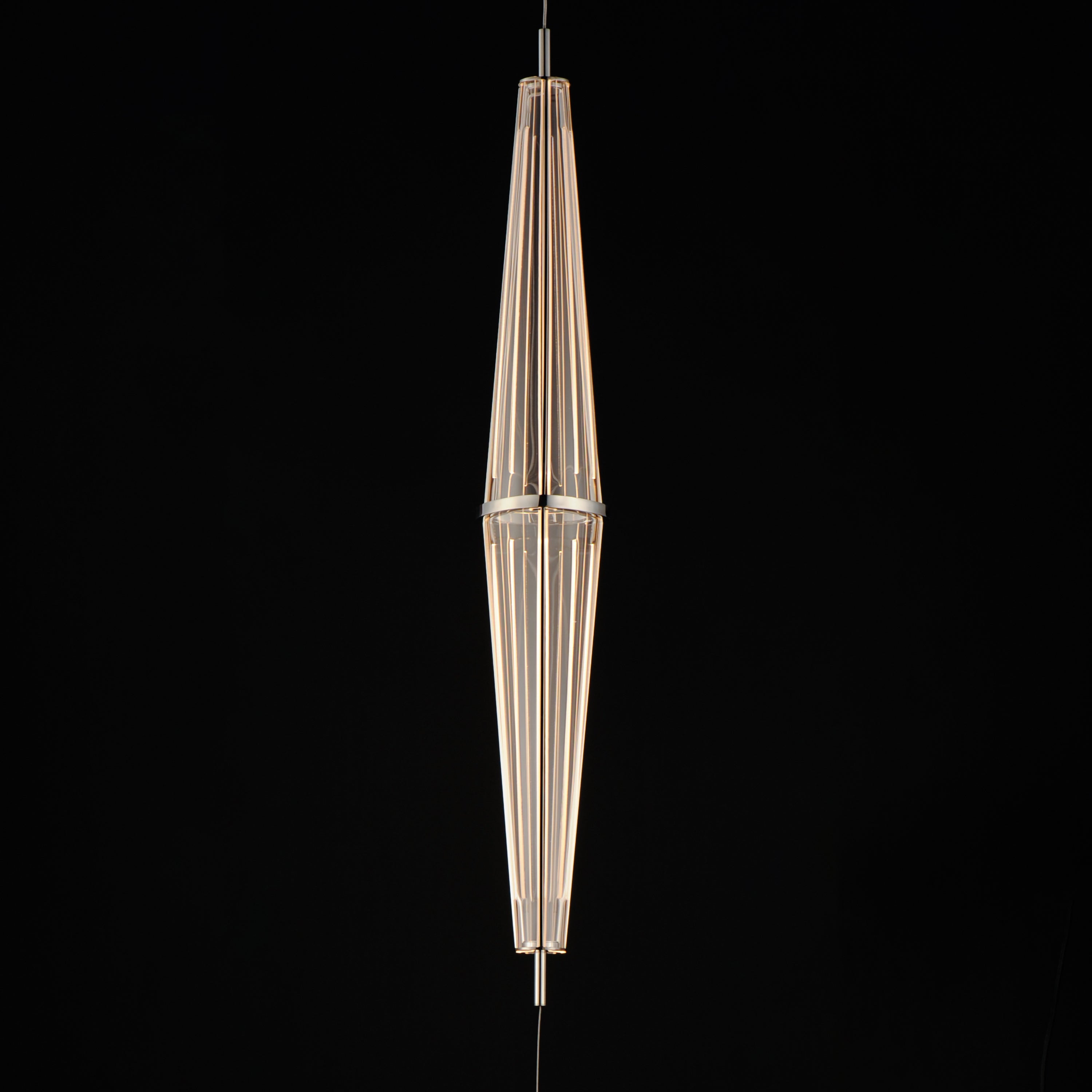 Quasar-Linear Pendant by ET2
